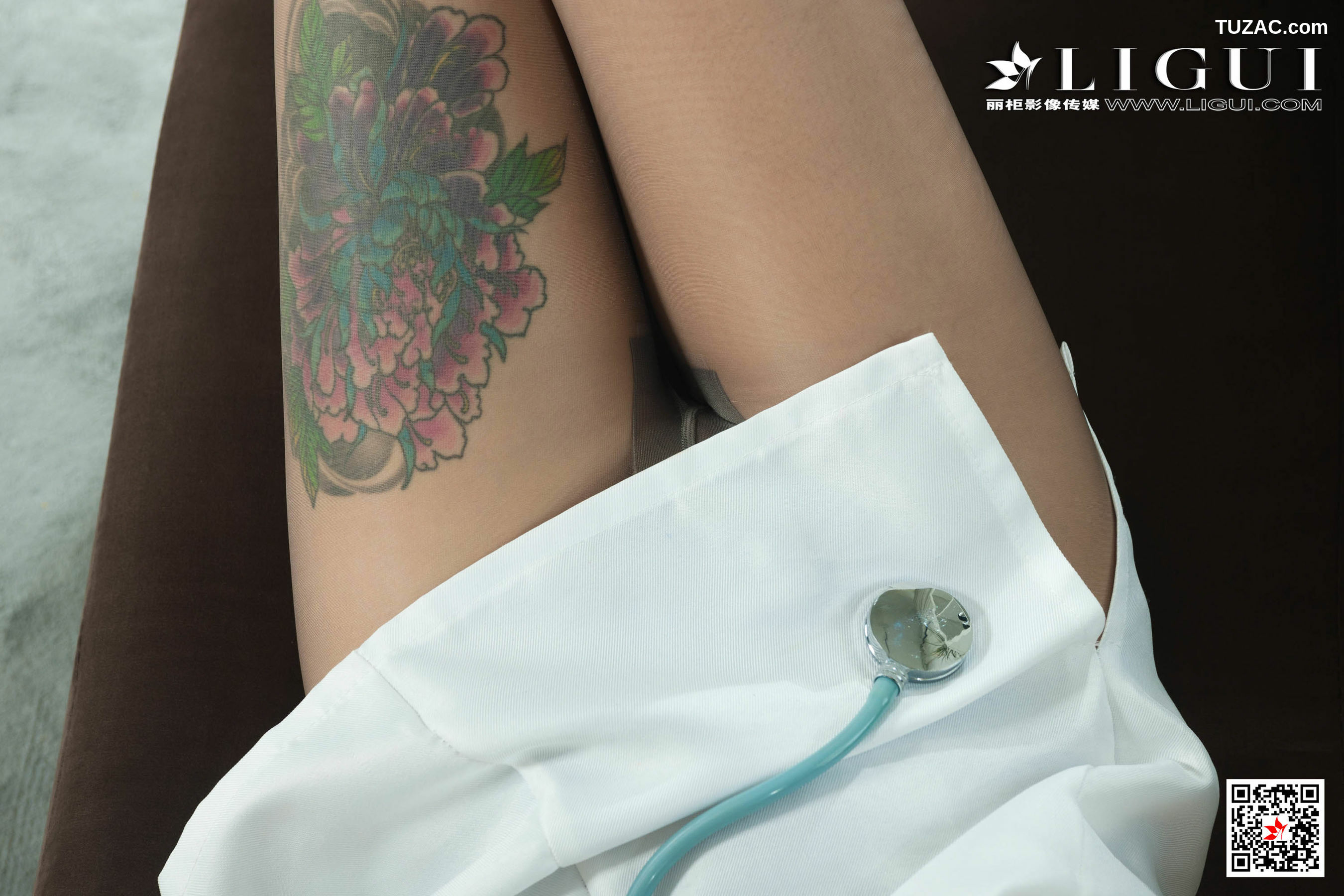 丽柜_ Model 甜甜 - 情趣黑丝护士 [67P]