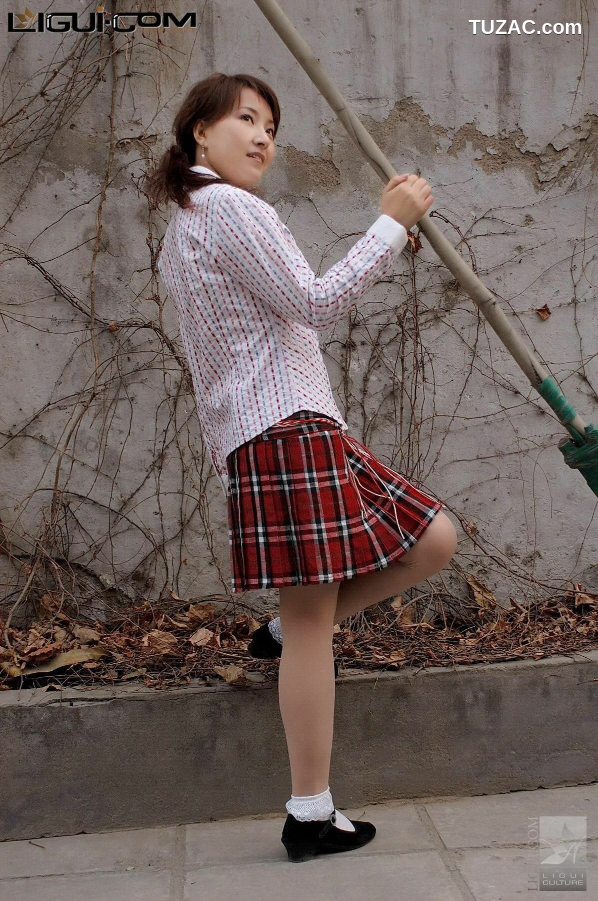 丽柜_ Model 英子《初恋布鞋女孩》丝足写真图片[70P]