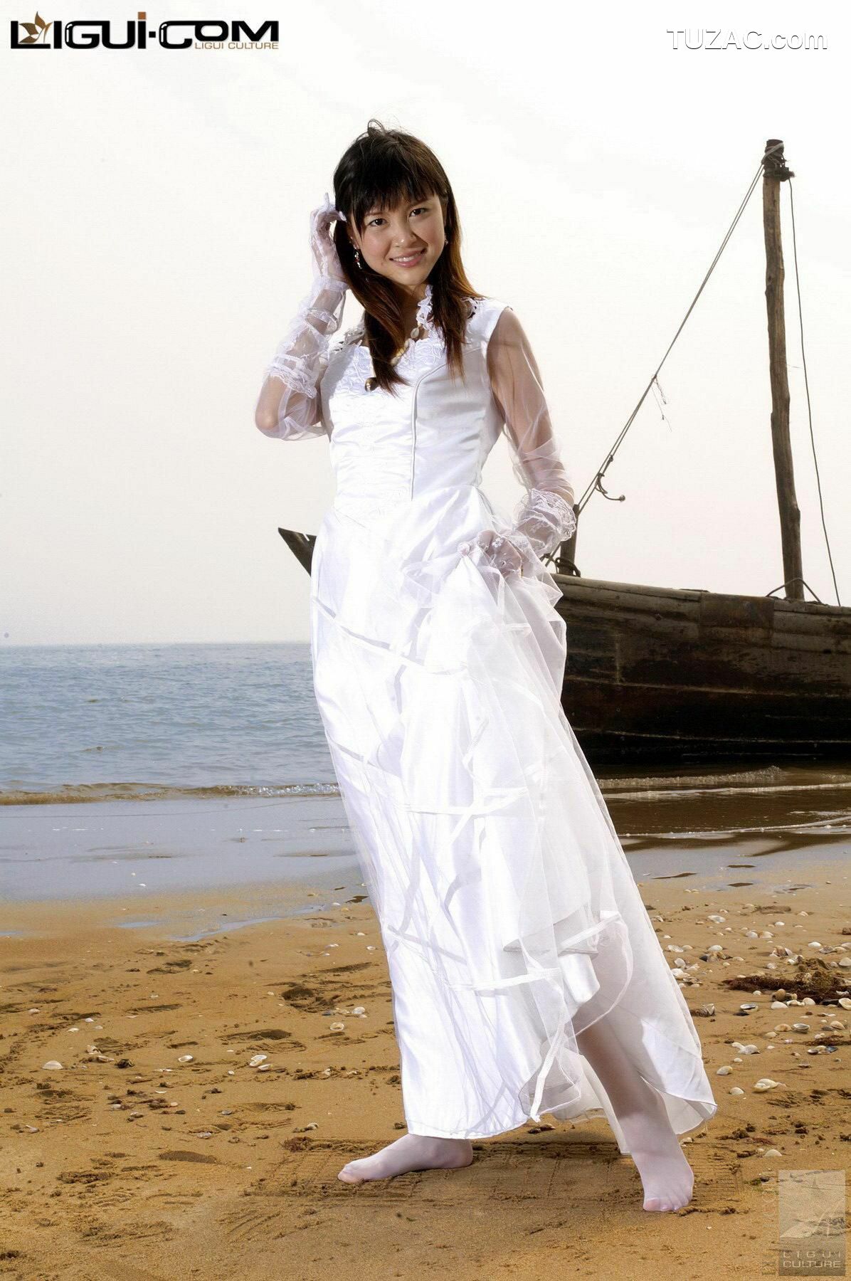 丽柜_ Model 菲儿《丝袜版白雪公主》丝足写真图片[19P]