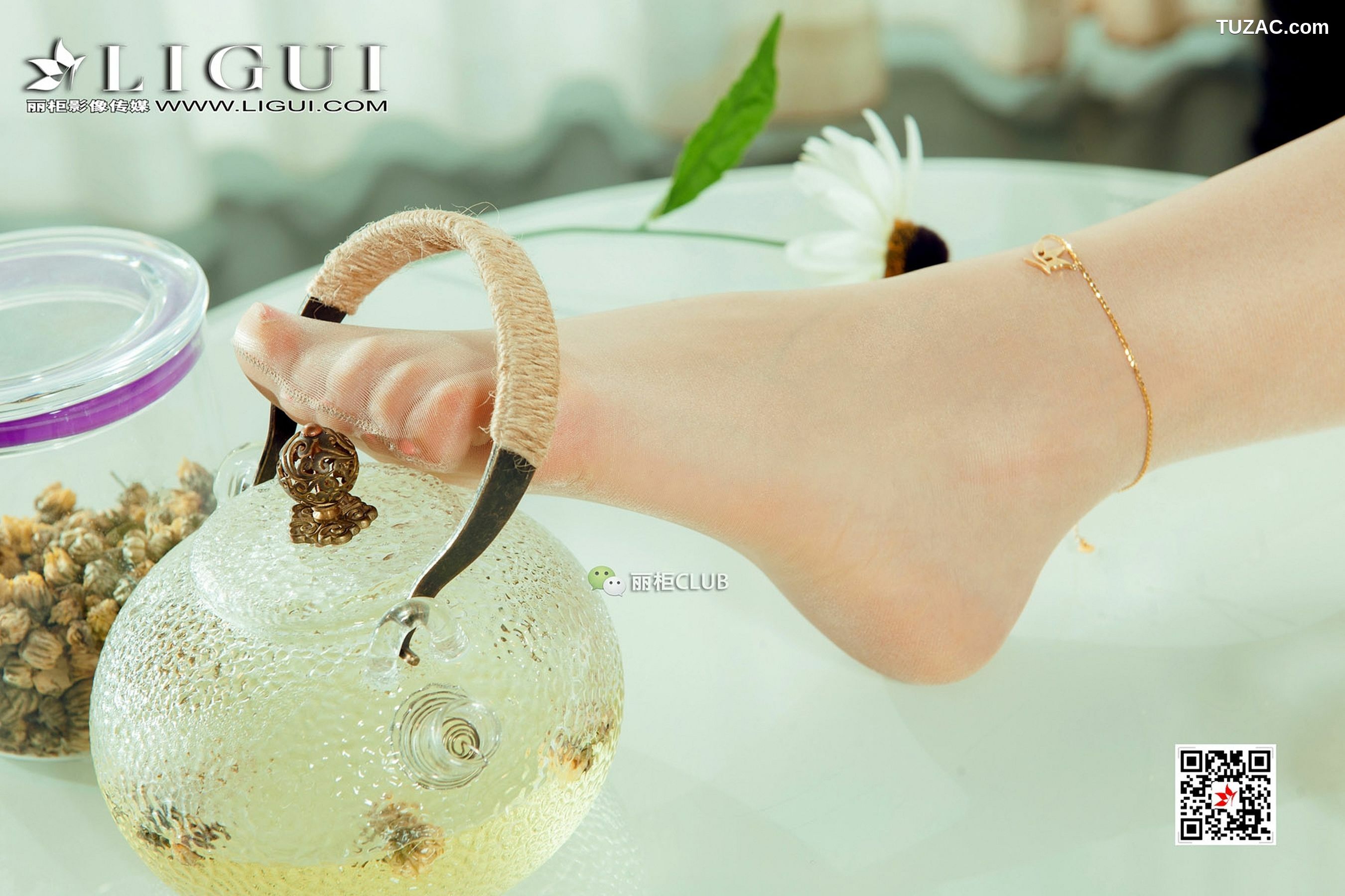 丽柜_Mode 足模雪糕《吊篮椅丝足》 写真集[80P]