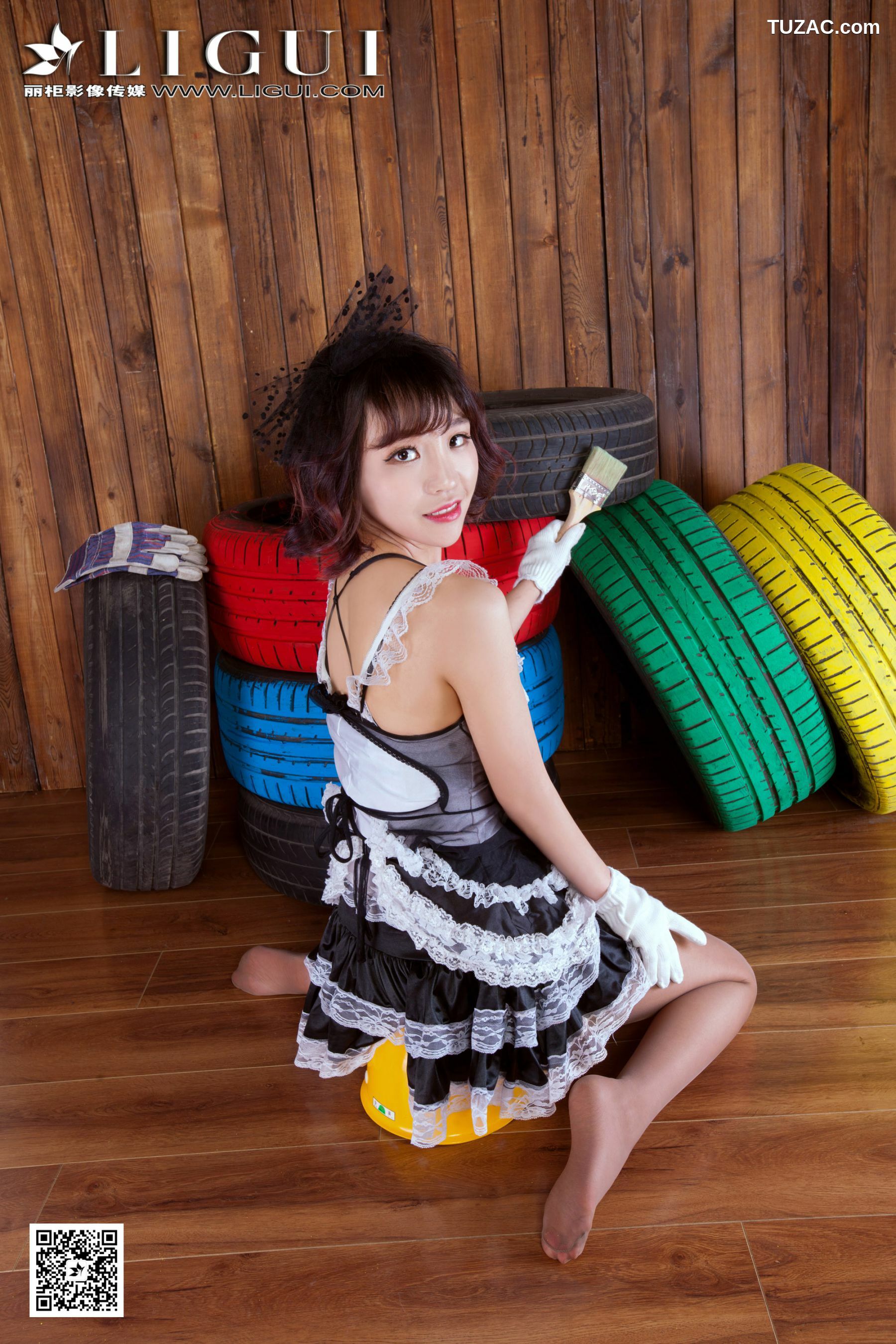 丽柜_Model ALAN《灰丝蕾丝女仆》上下全集  美腿玉足写真图片[65P]