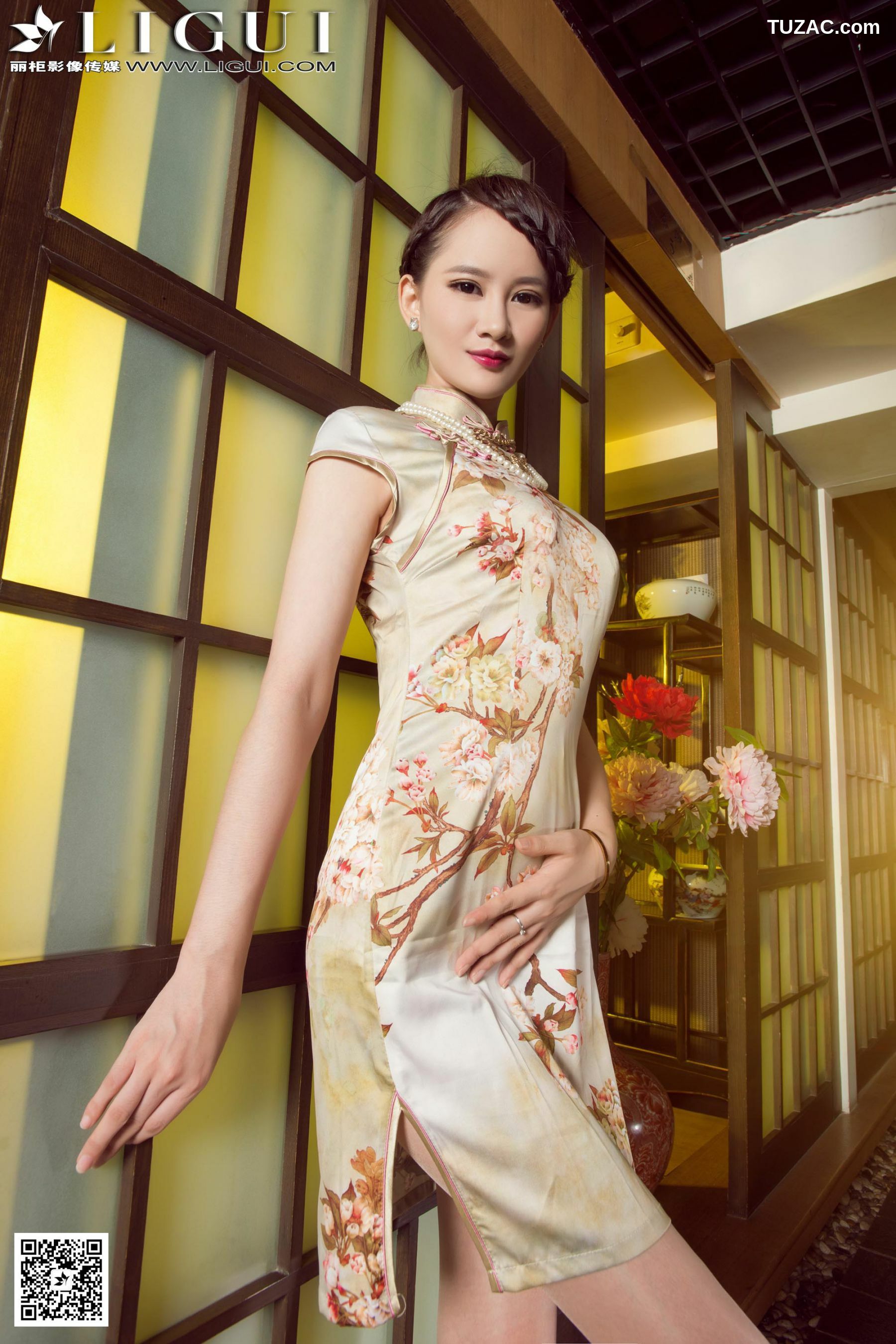 丽柜_Model AMY《高贵旗袍美人》 美腿玉足写真图片[56P]