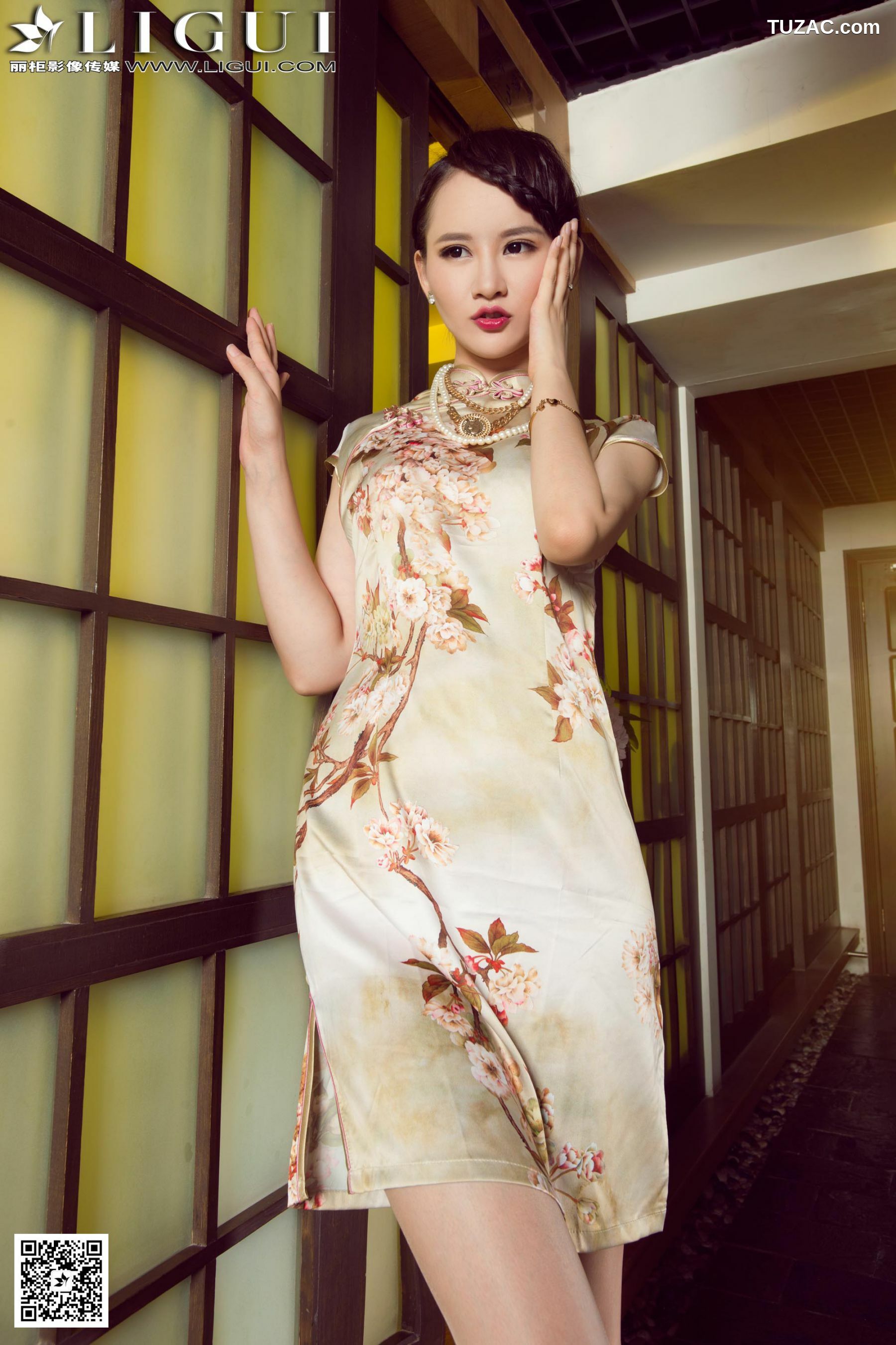 丽柜_Model AMY《高贵旗袍美人》 美腿玉足写真图片[56P]