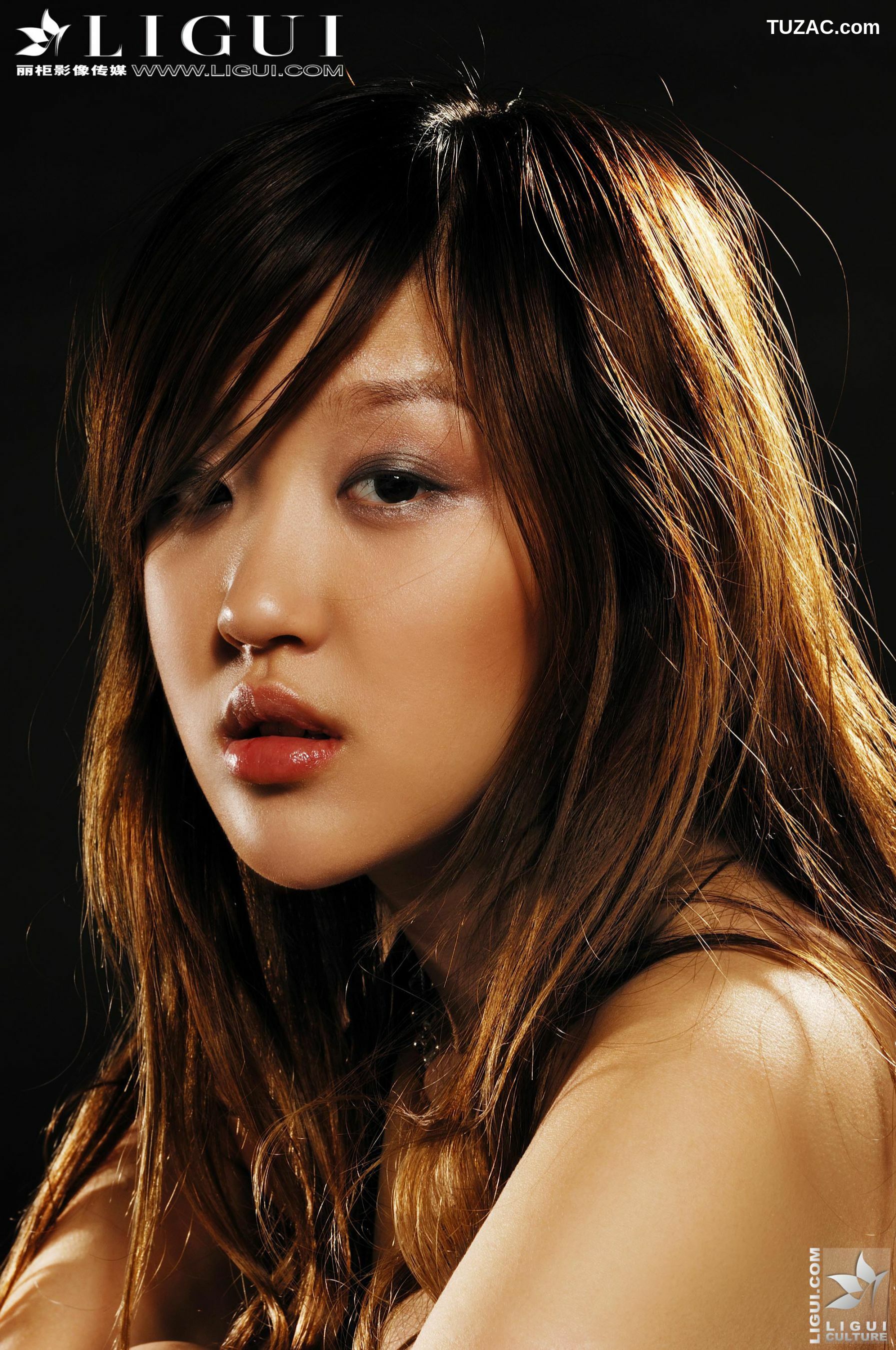 丽柜_Model CC《玉足》 美足写真图片[67P]