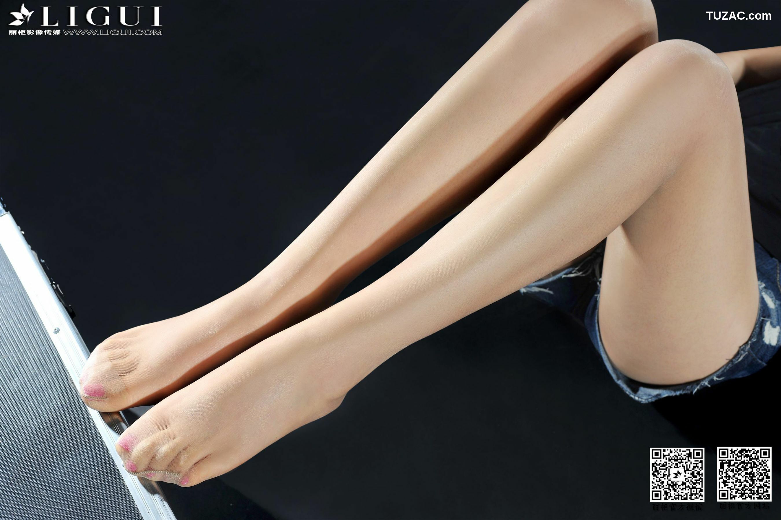 丽柜_Model 允儿《牛仔热裤高跟美足》上下全集 美腿玉足写真图片[62P]