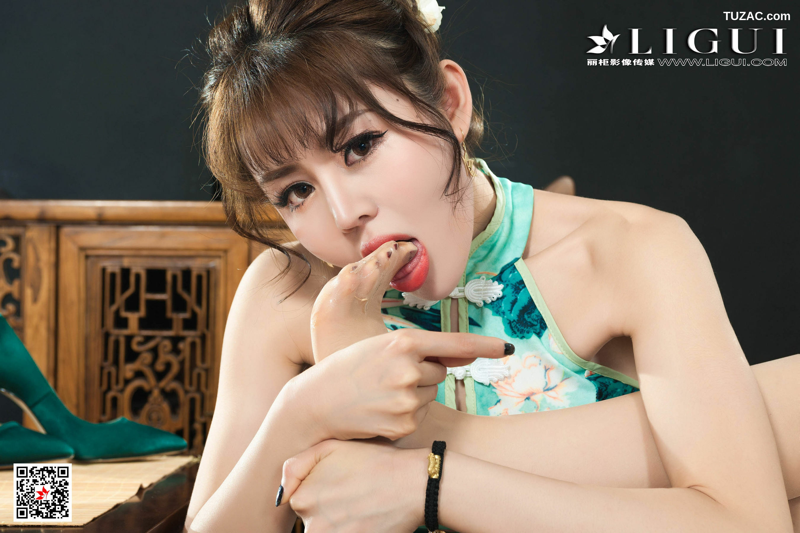 丽柜_Model 凉儿《水果沙拉丝足诱惑》 写真集[71P]