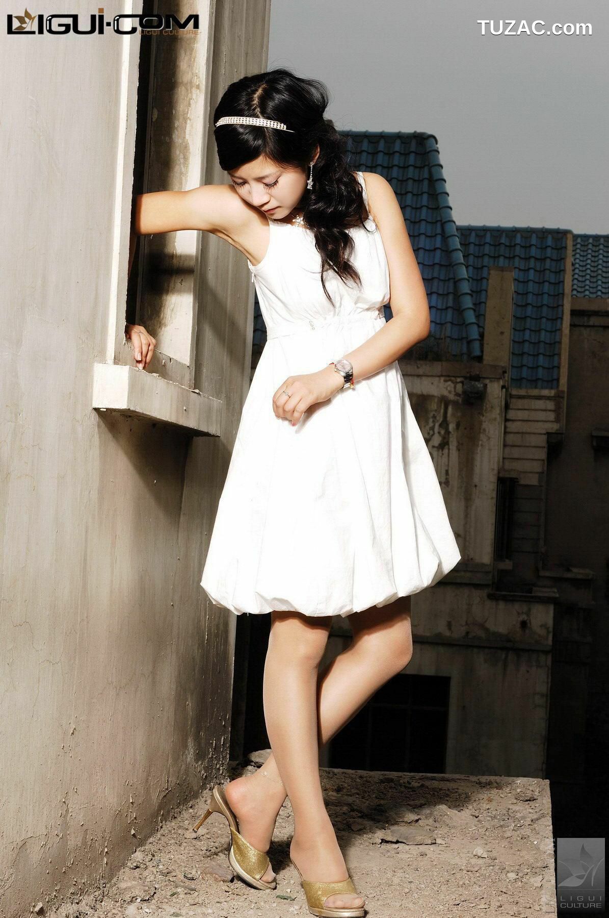 丽柜_Model 卡鲁鲁《纯情少女的丝恋》 丝足写真图片[21P]