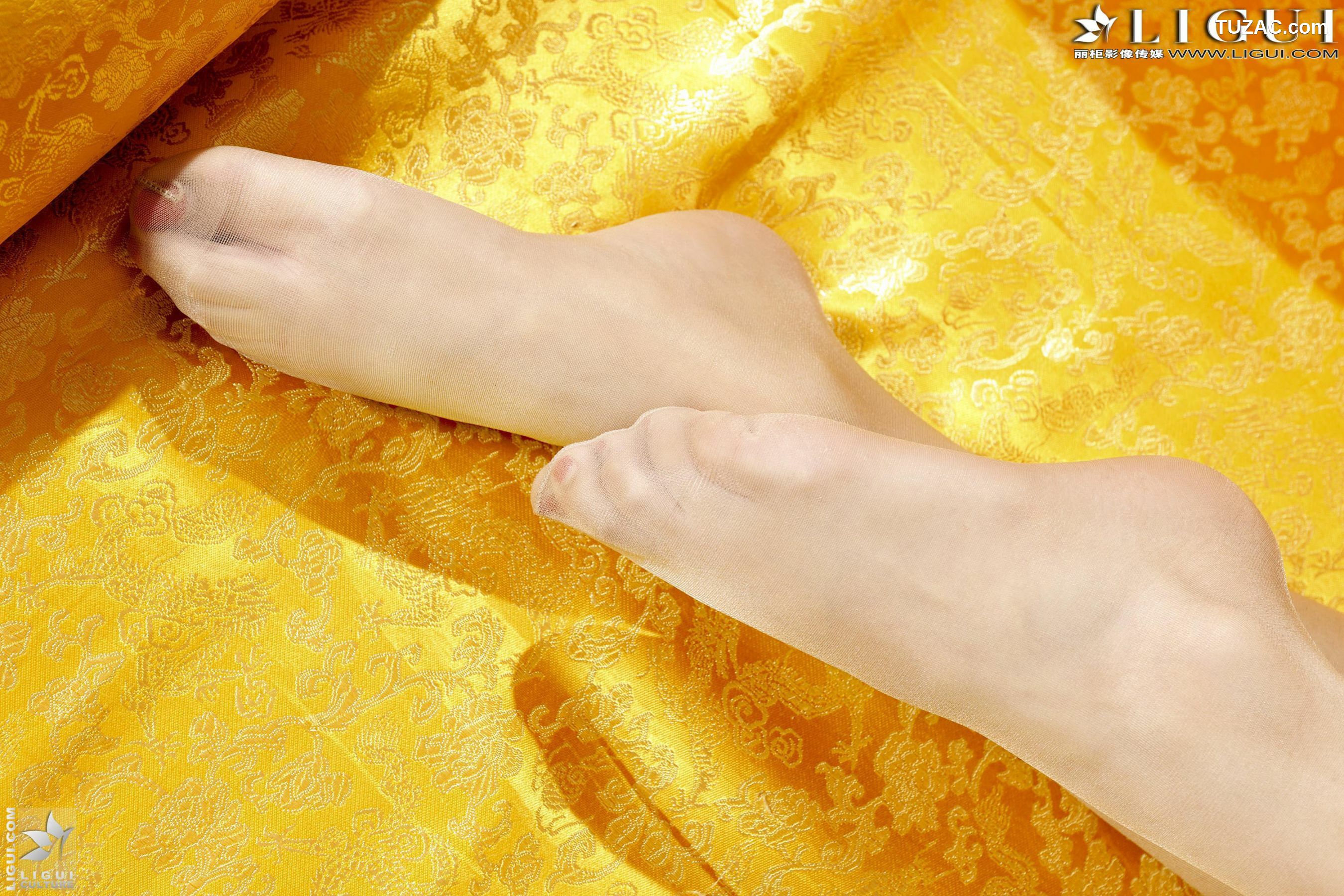 丽柜_Model 司琪《古典和服睡衣丝足》 美腿玉足写真图片[62P]