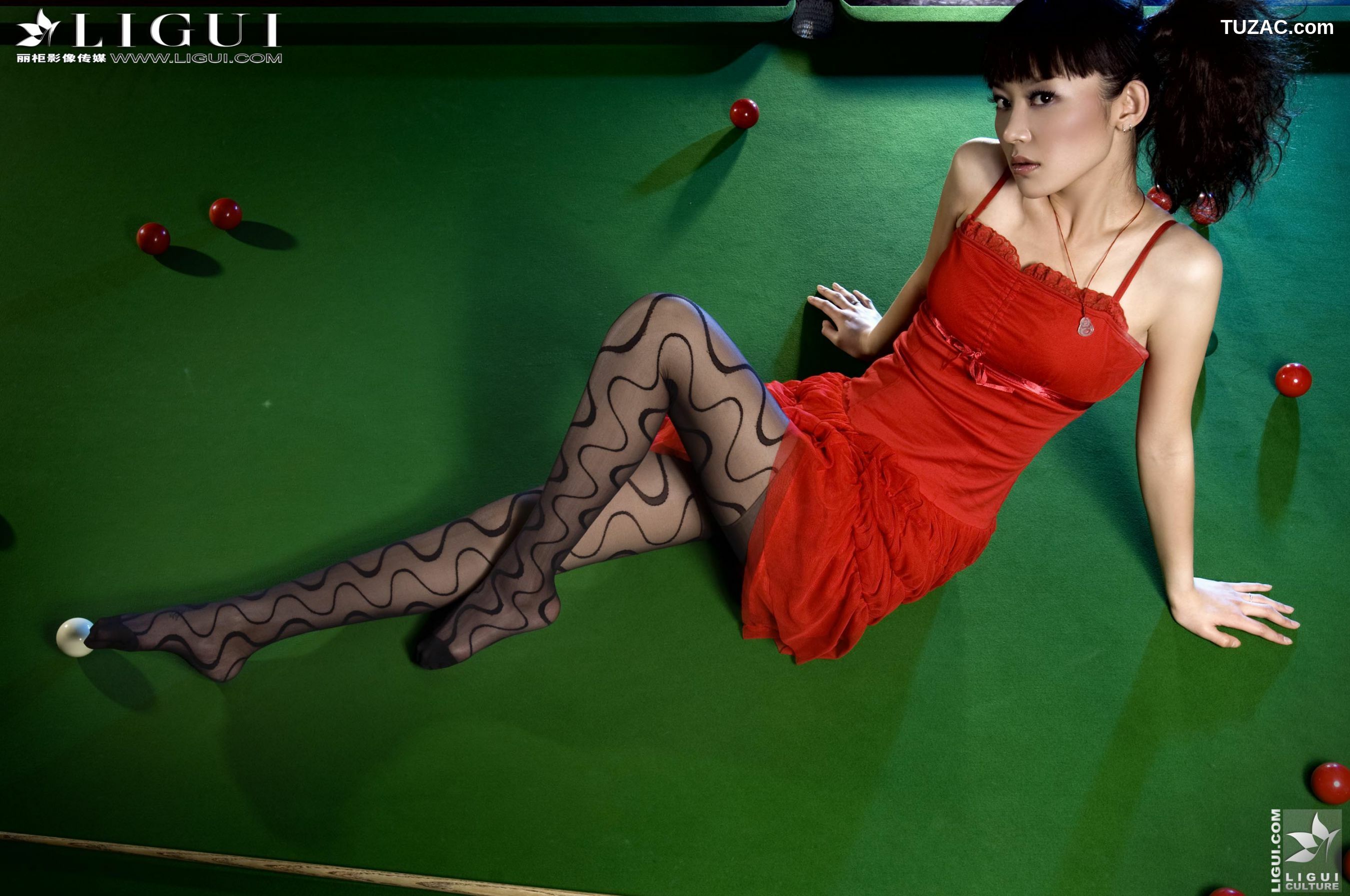 丽柜_Model 咪惠美《台球室里的刹人机器》 美腿玉足写真图片[51P]