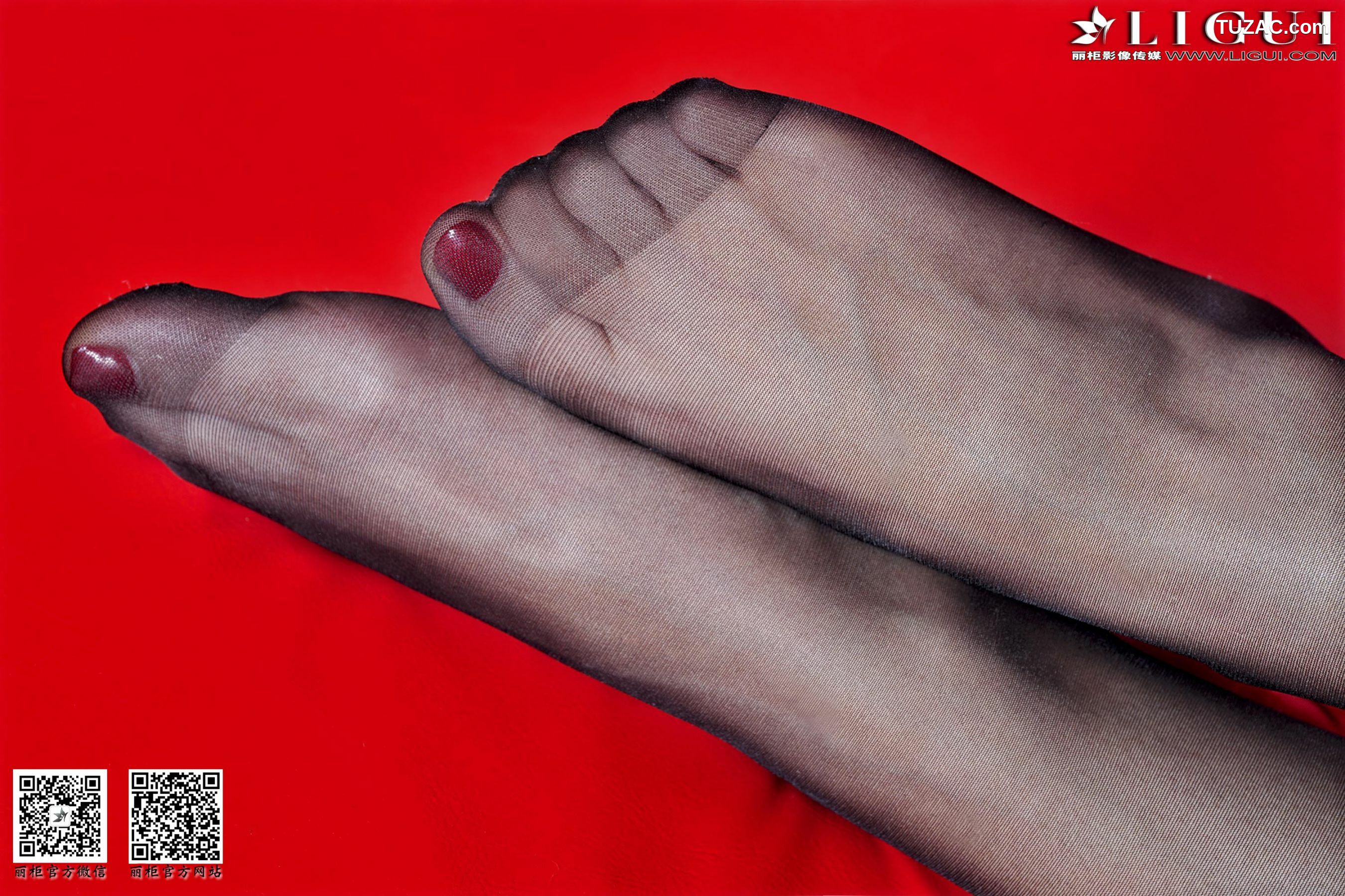 丽柜_Model 安娜《黑丝高跟美足》上下全集 美腿玉足写真图片[59P]