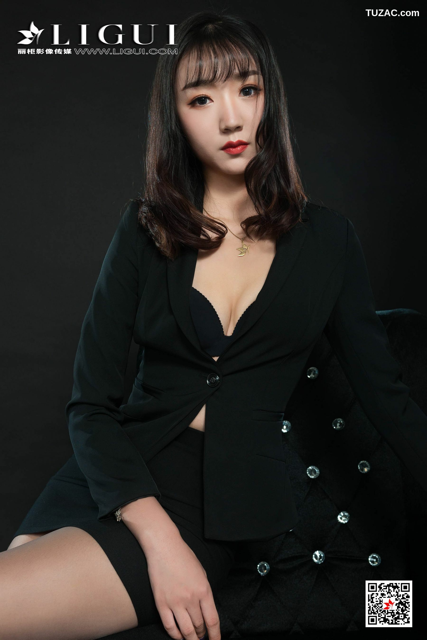 丽柜_Model 小涵《肉丝高跟美腿OL》 网络丽人 写真集[43P]