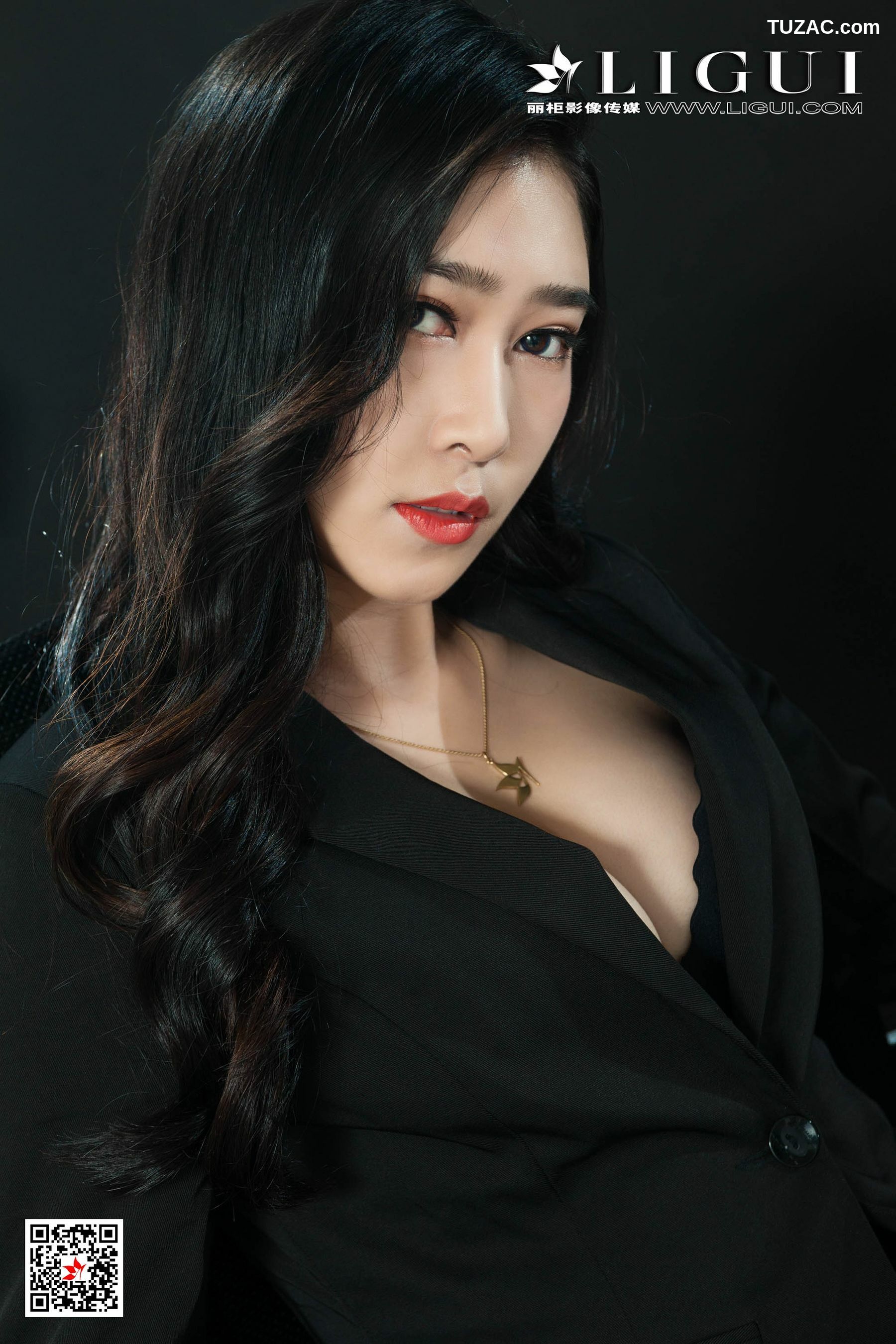 丽柜_Model 小迪《肉丝OL高跟美腿》 网络丽人 写真集[53P]