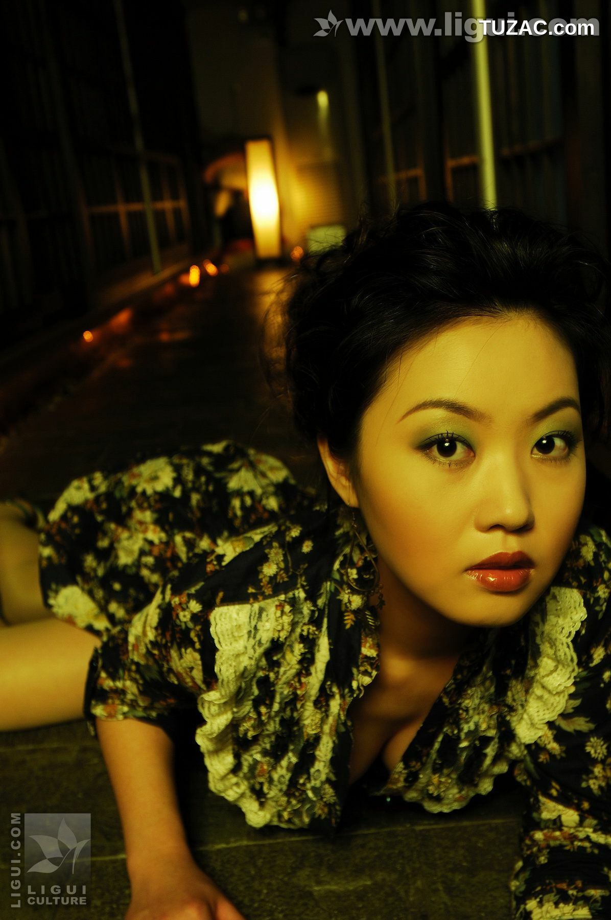 丽柜_Model 小露露《性感小猫咪》 丝足写真图片[35P]