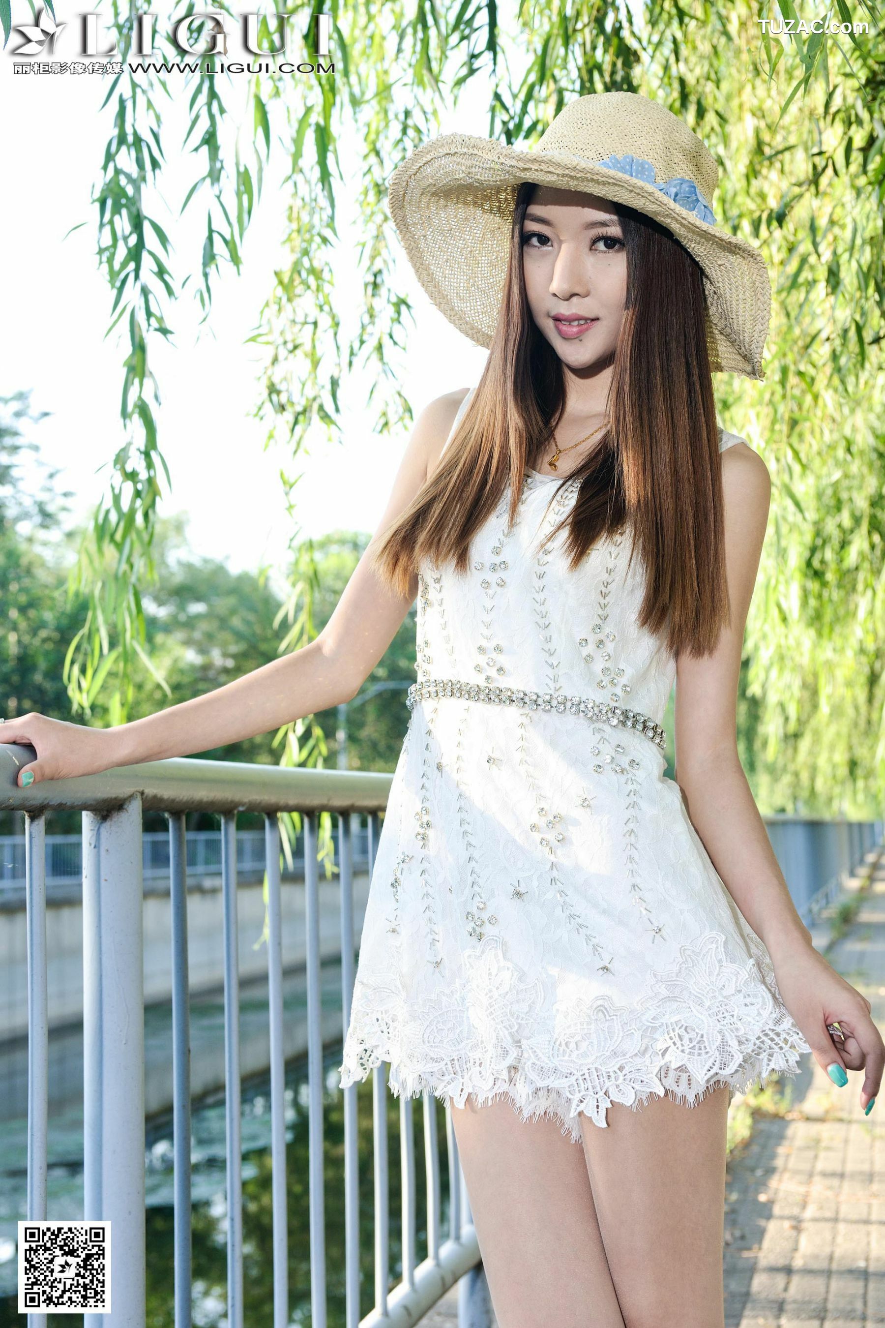 丽柜_Model 文欣《街拍蕾丝超短连衣裙女神》上中下全集 美腿玉足写真图片[127P]