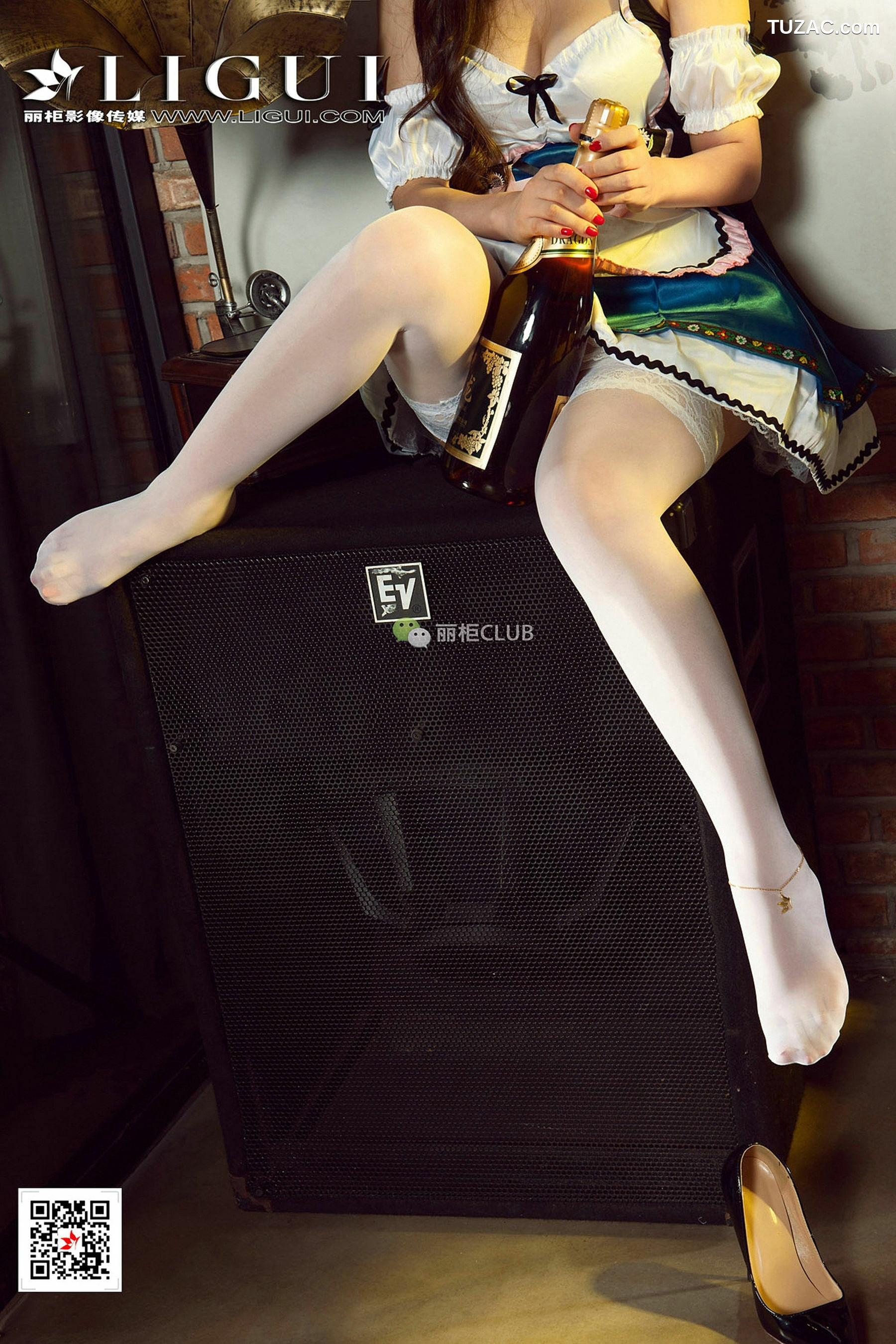 丽柜_Model 然然《白丝美腿丝脚》 写真集[64P]