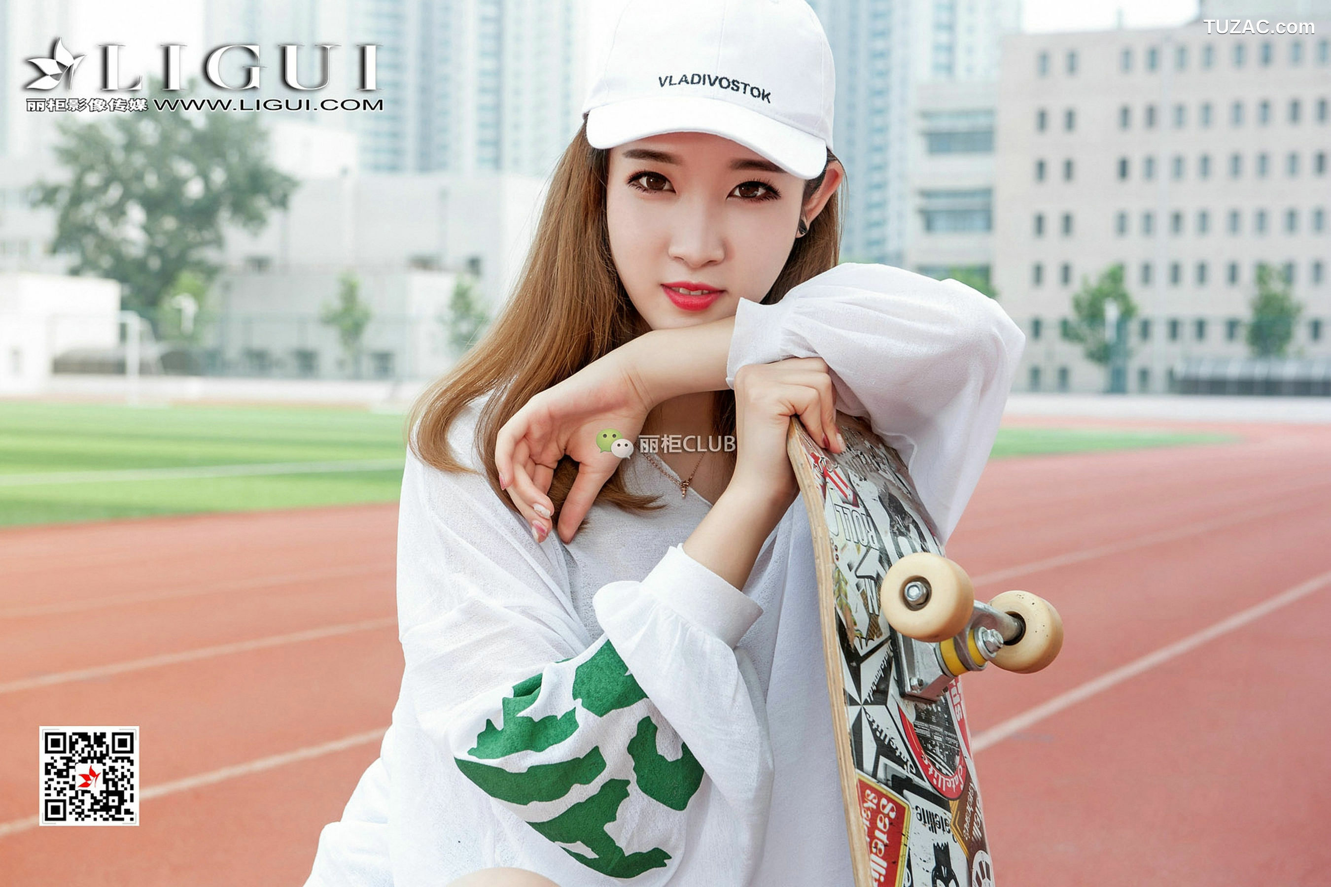 丽柜_Model 筱筱《滑板少女丝足全套》 写真集[90P]