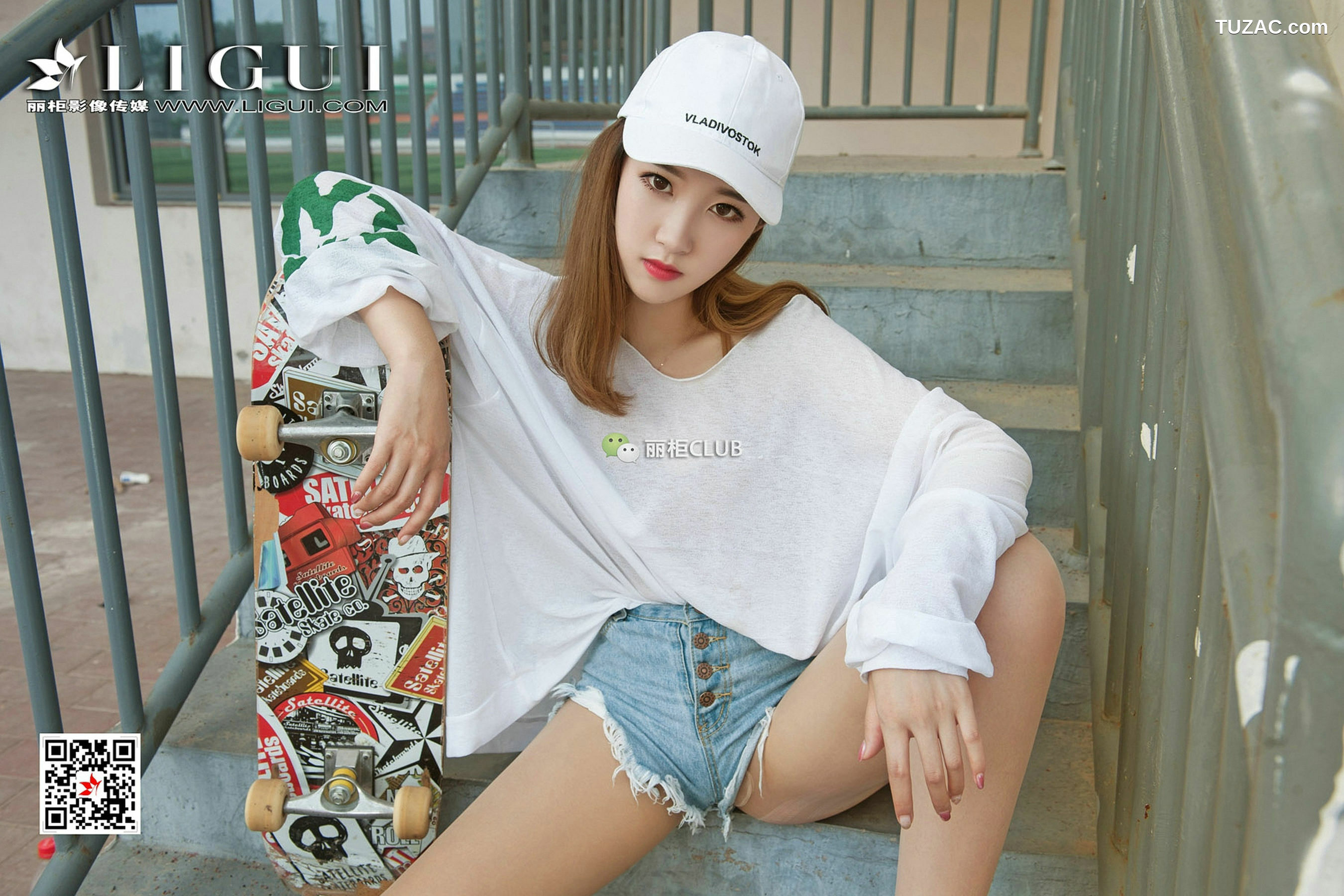 丽柜_Model 筱筱《滑板少女丝足全套》 写真集[90P]