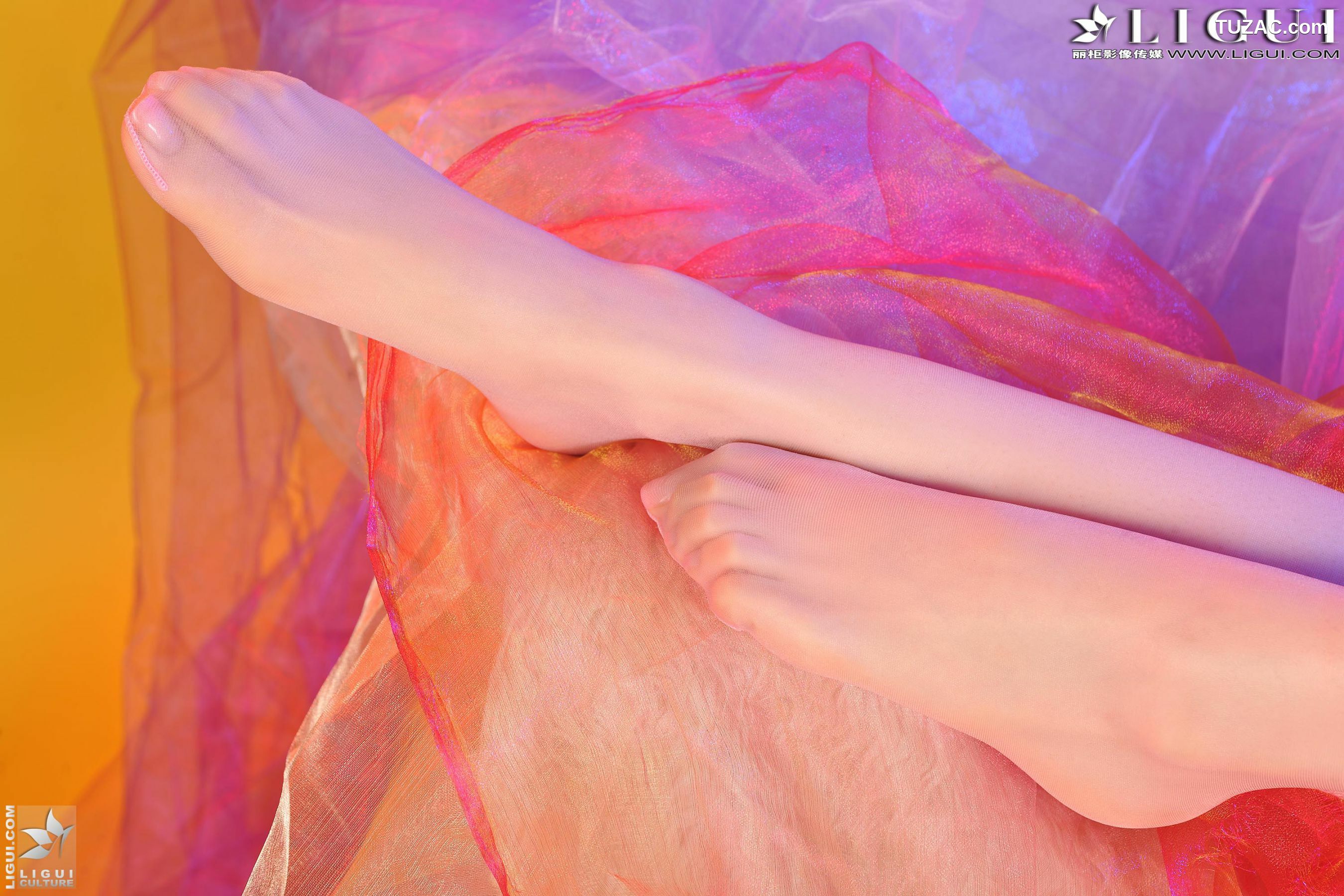 丽柜_Model 美辰《红高跟兔女郎》上下全集 美腿丝足写真图片[83P]
