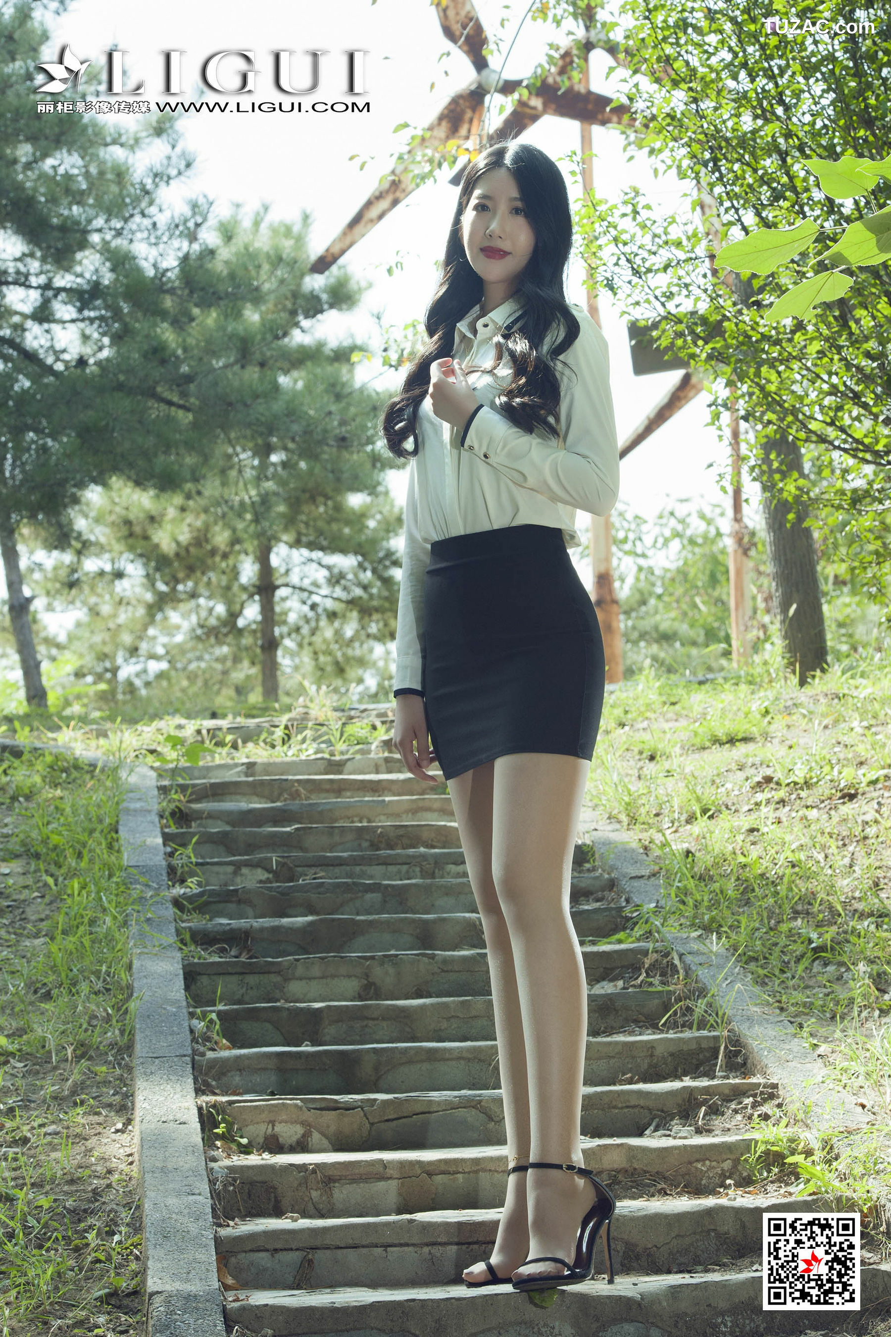 丽柜_Model 费洛《极品丝袜美腿》 写真集[46P]