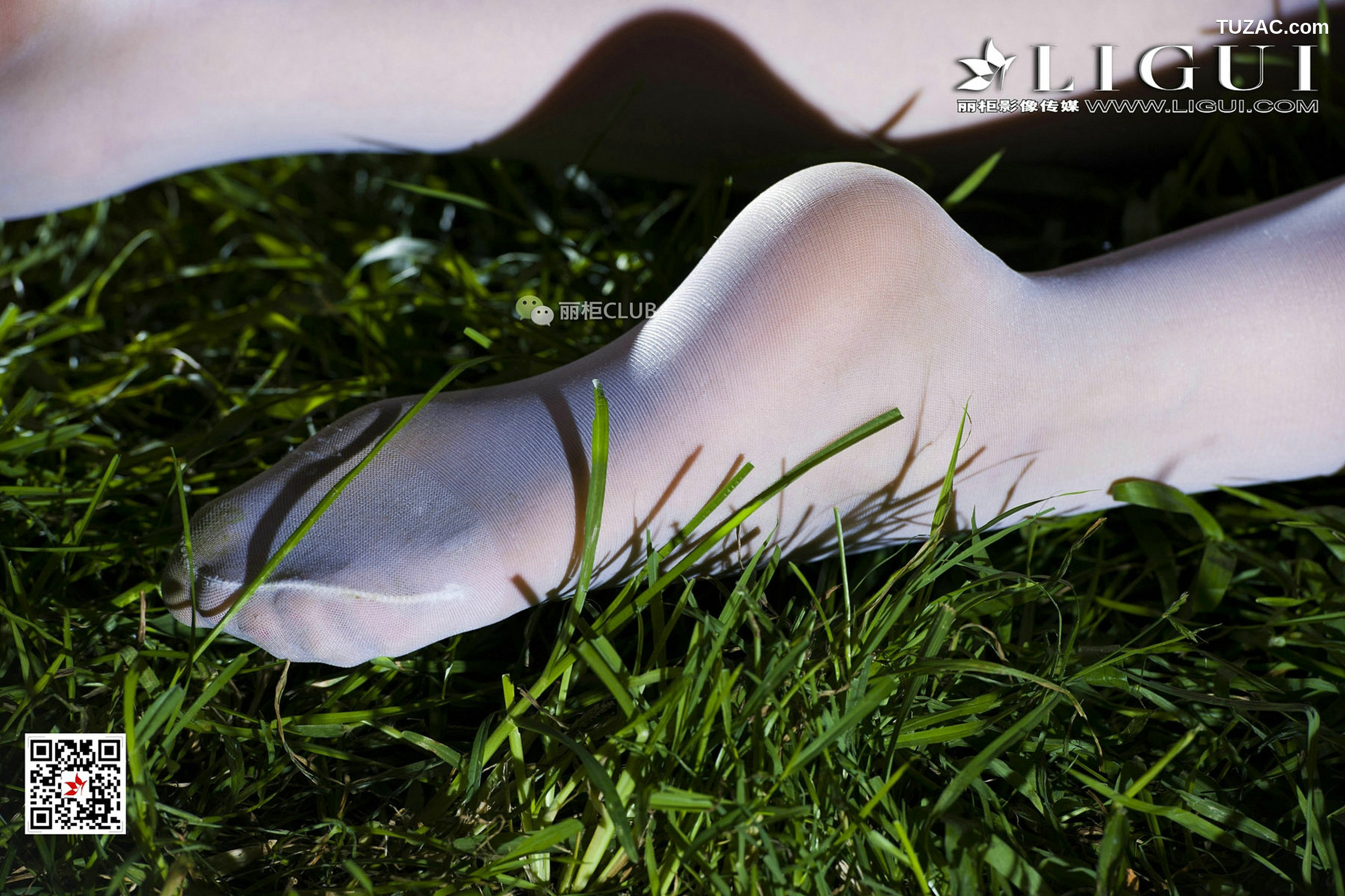 丽柜_Model 雪儿《夜空白丝》 写真集[82P]