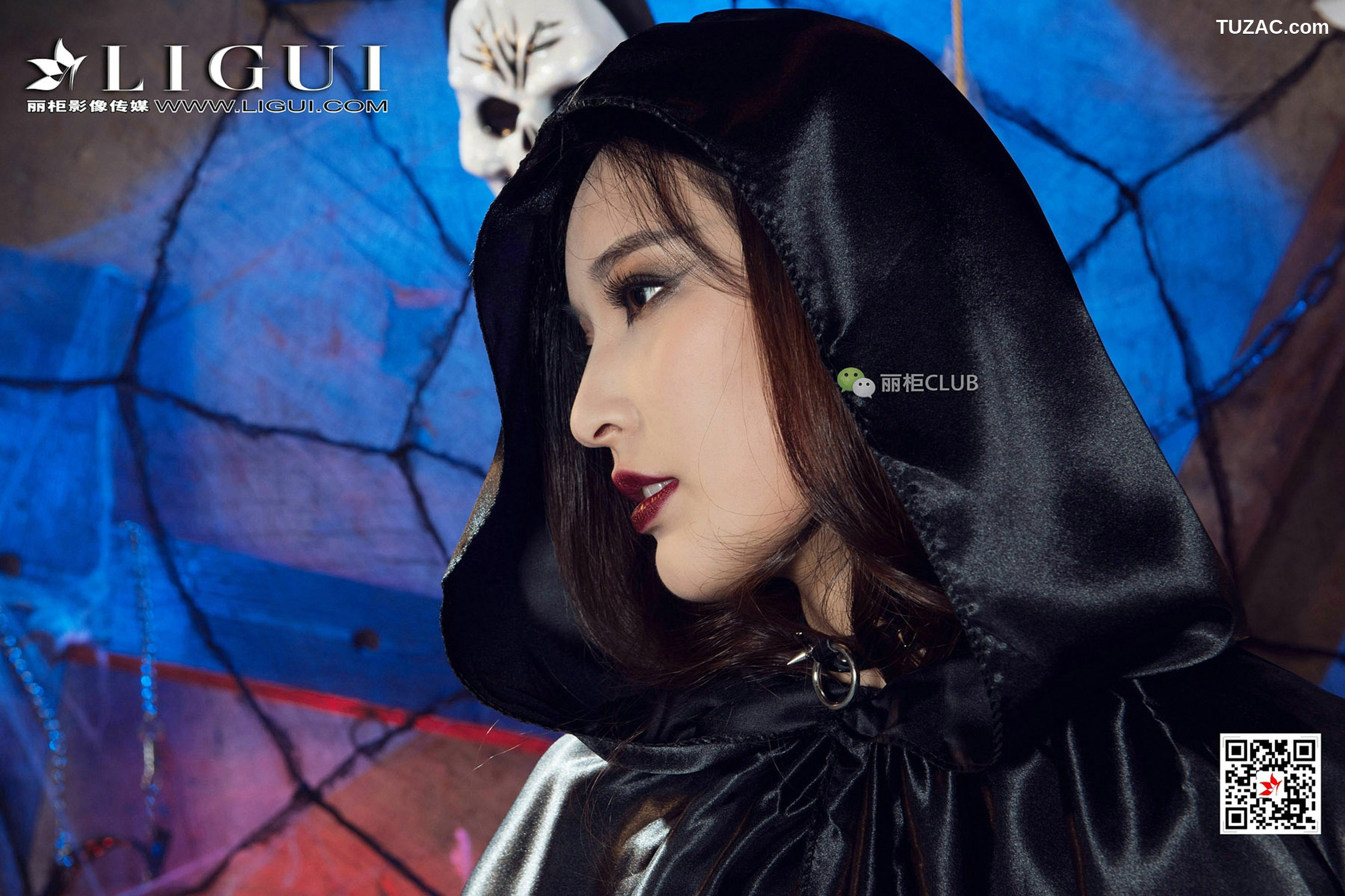 丽柜_Model 雪糕《女王灰丝》 写真集[77P]