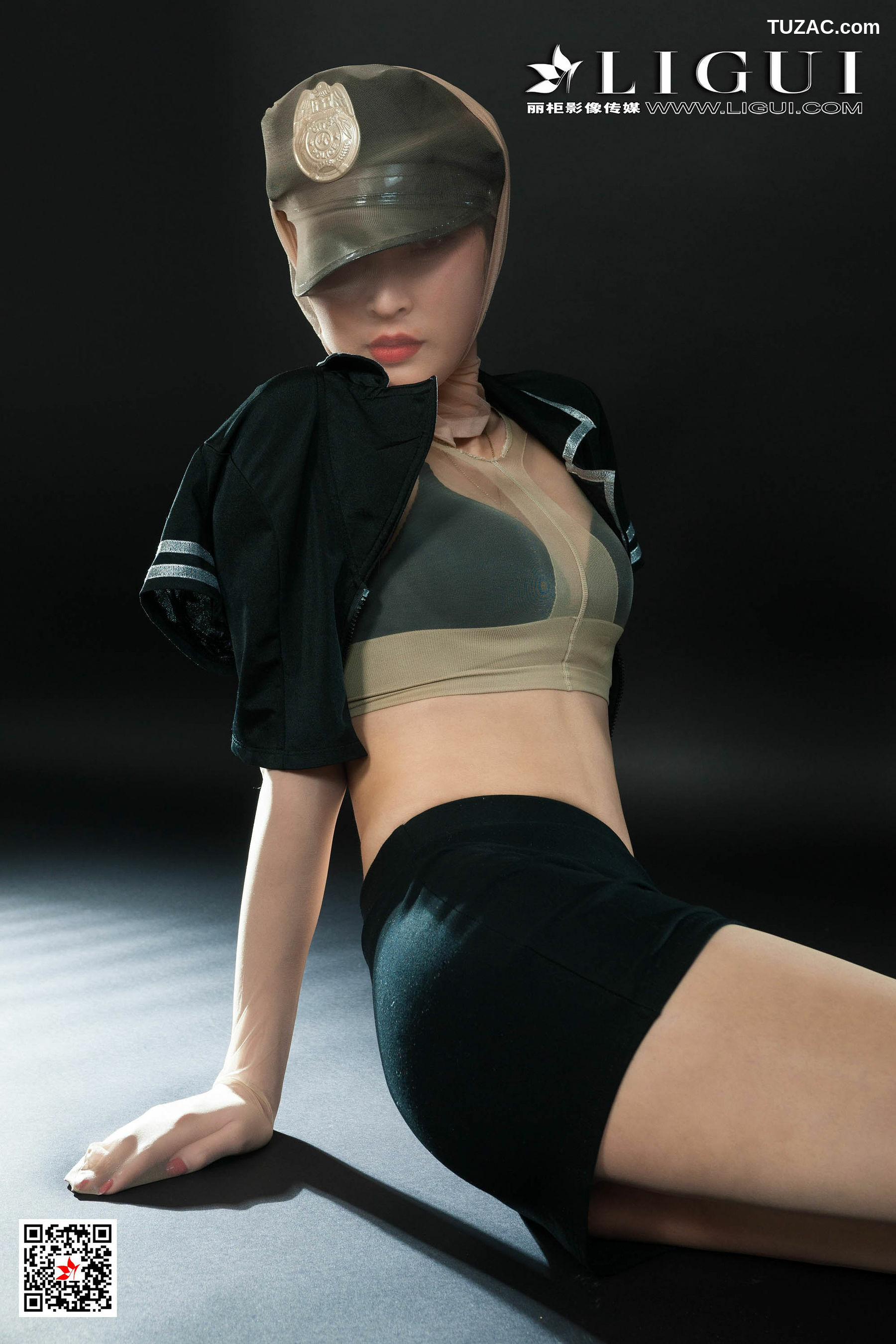 丽柜_Model 雪糕《女警丝足镣铐调教系列》 写真集[86P]