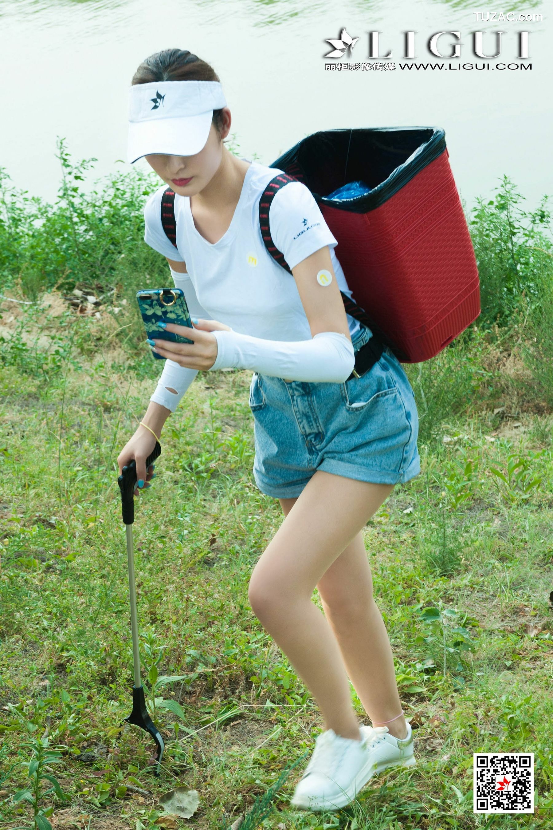 丽柜_《环保天使》 美腿丝足写真集[71P]