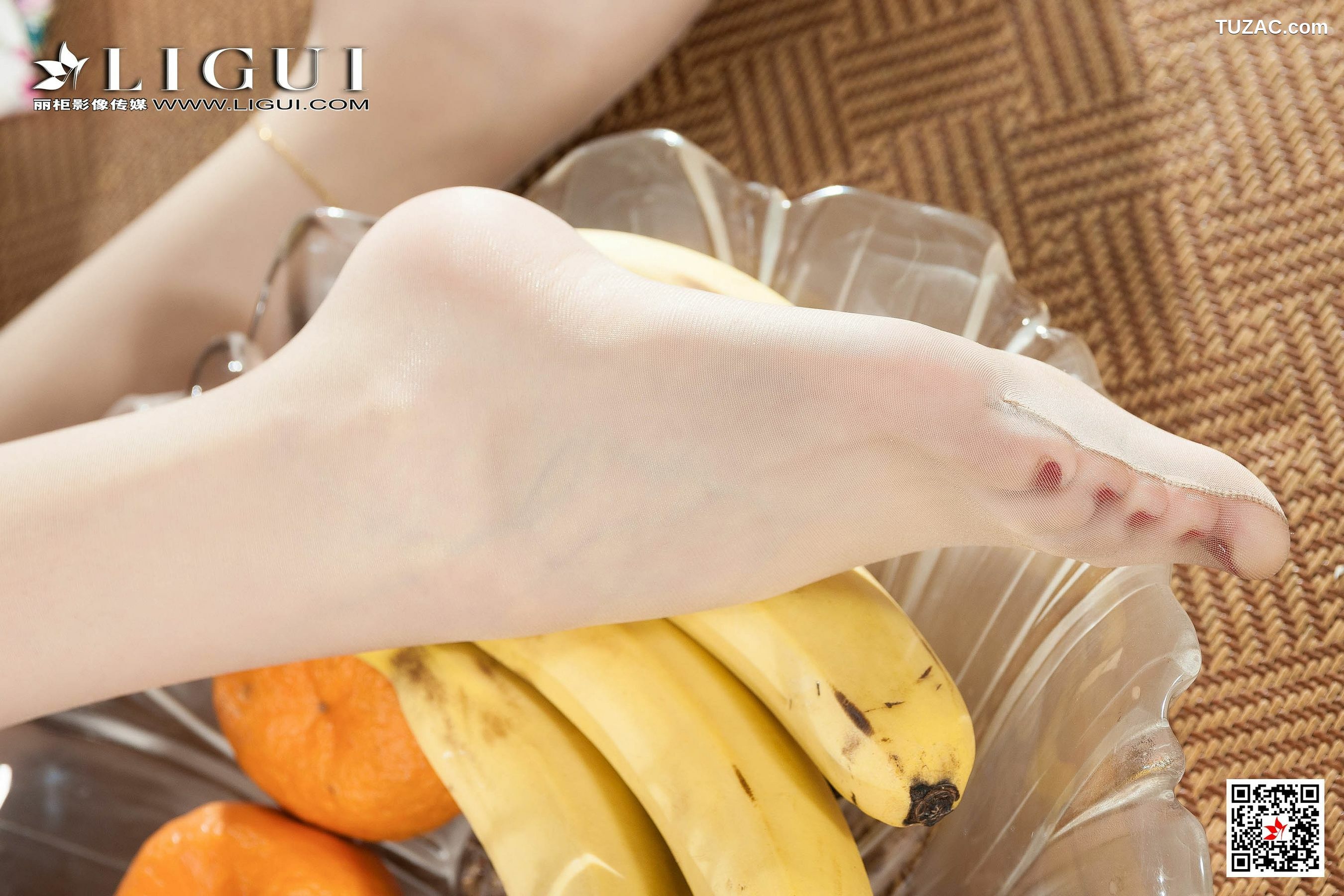 丽柜_兔子《和服水果丝足诱惑》 丝袜玉足 写真集[109P]