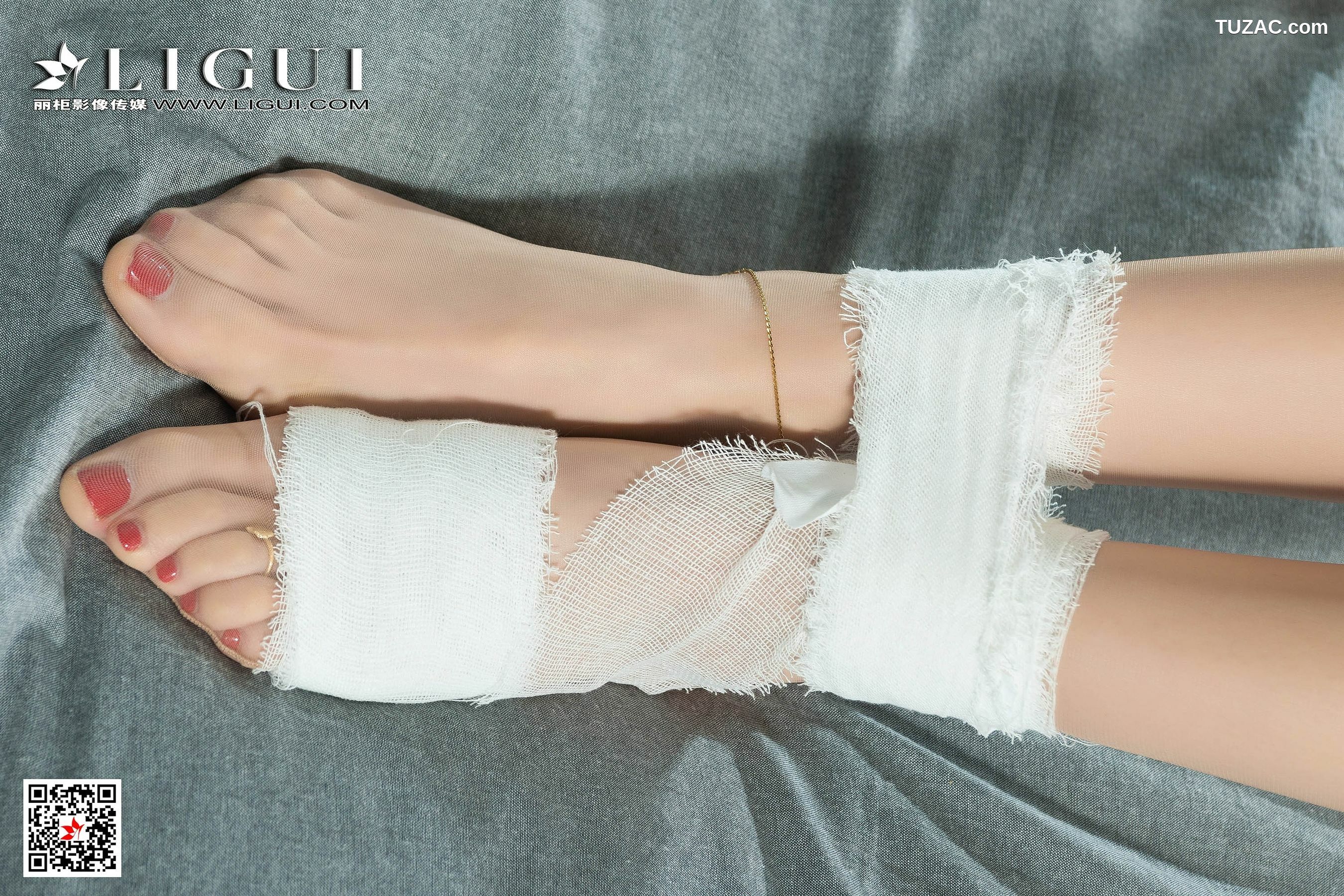 丽柜_兔子《性感美护士》 写真集[82P]