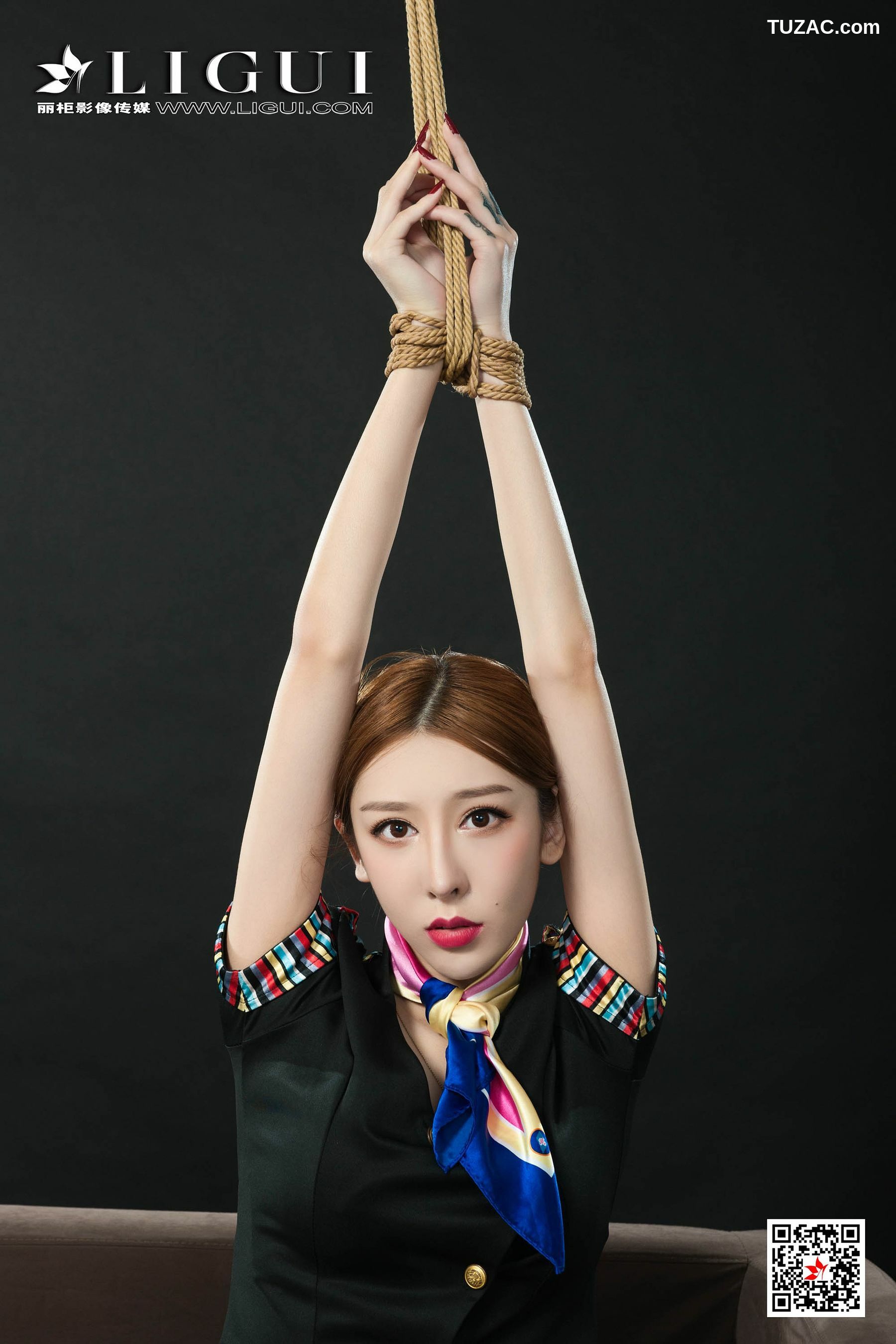 丽柜_兔子《空姐捆绑绳艺》 写真集[81P]