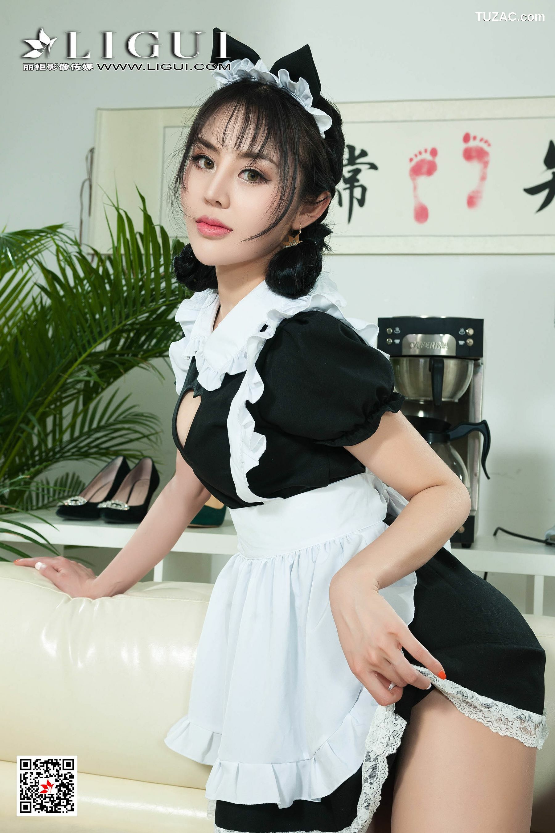 丽柜_凉儿《灰丝女仆丝足》 写真集[77P]