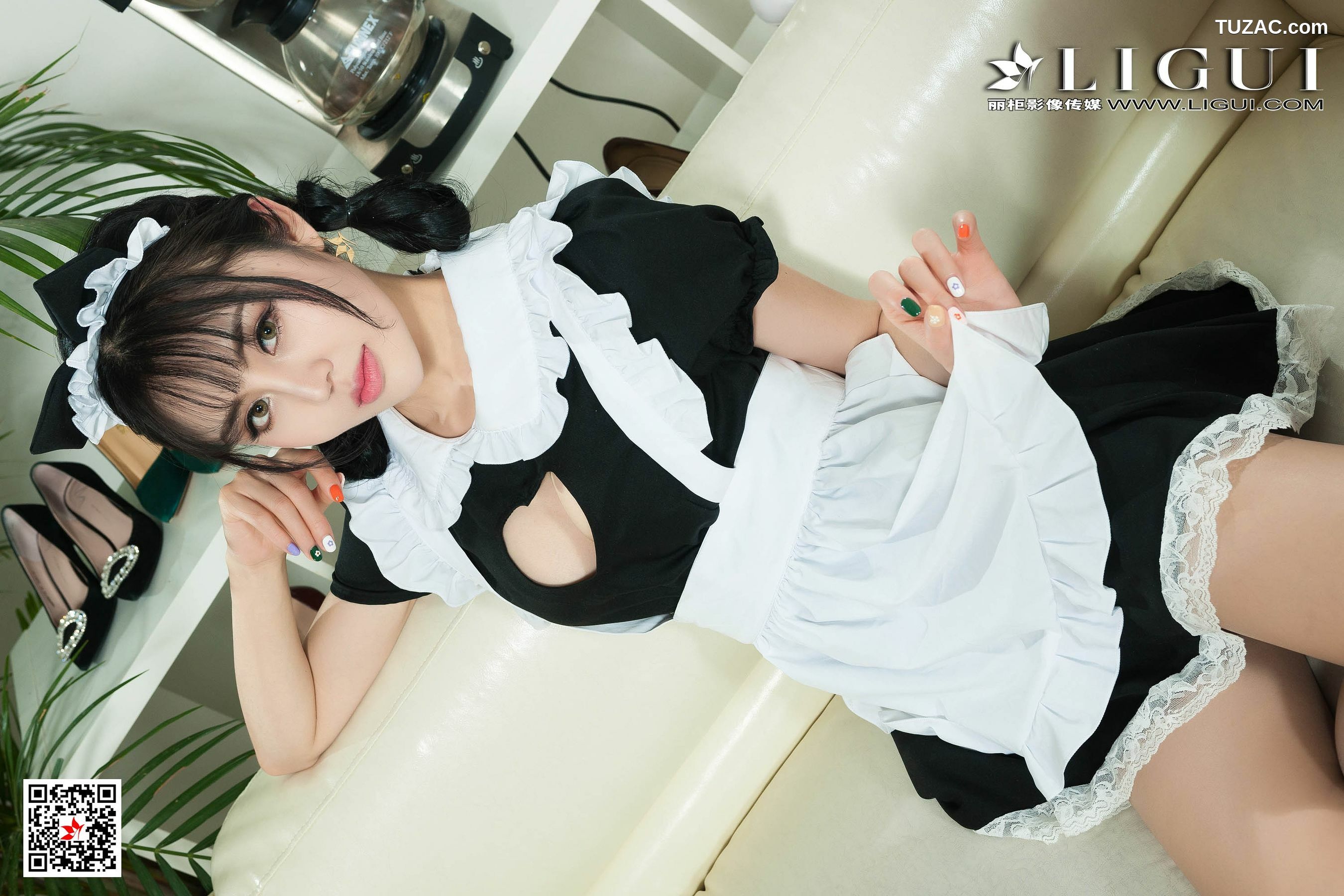 丽柜_凉儿《灰丝女仆丝足》 写真集[77P]