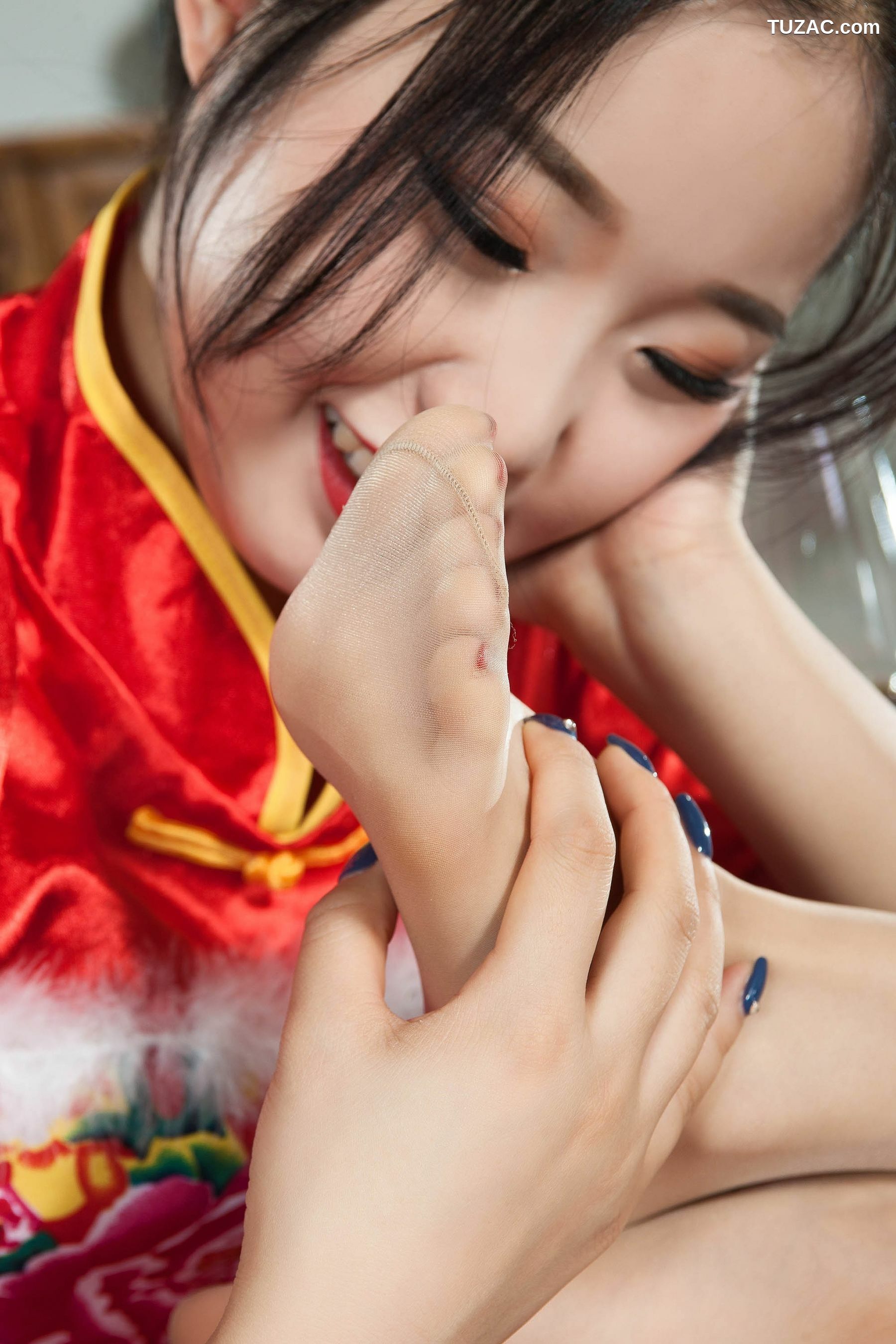 丽柜_媛媛&amp;amp;鱼妹《新春丝足福利》 网络丽人 写真集[78P]