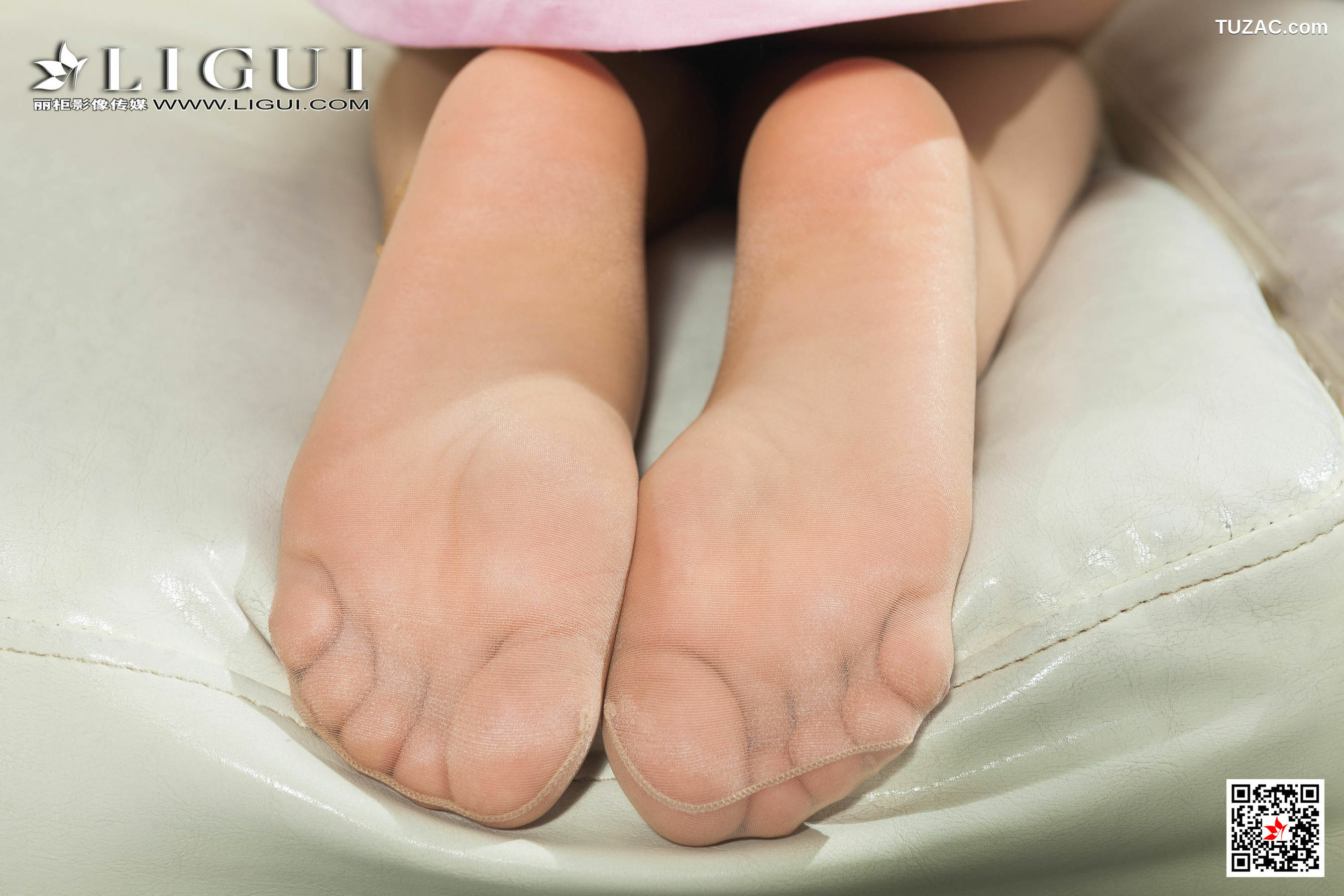 丽柜_媛媛《肉趾青涩》 写真集[47P]