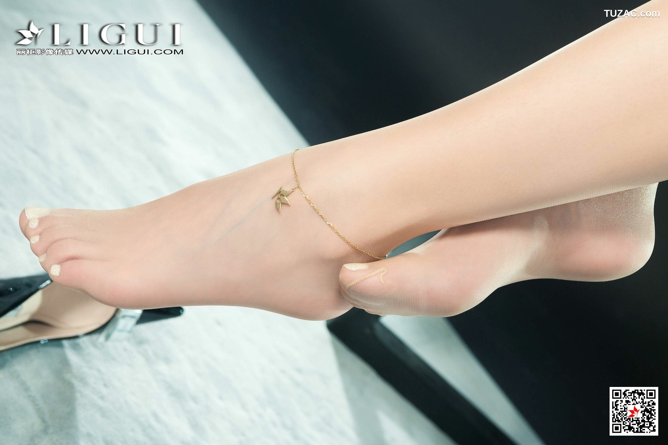 丽柜_小然然《美腿OL小姐姐》 丝足写真集[59P]