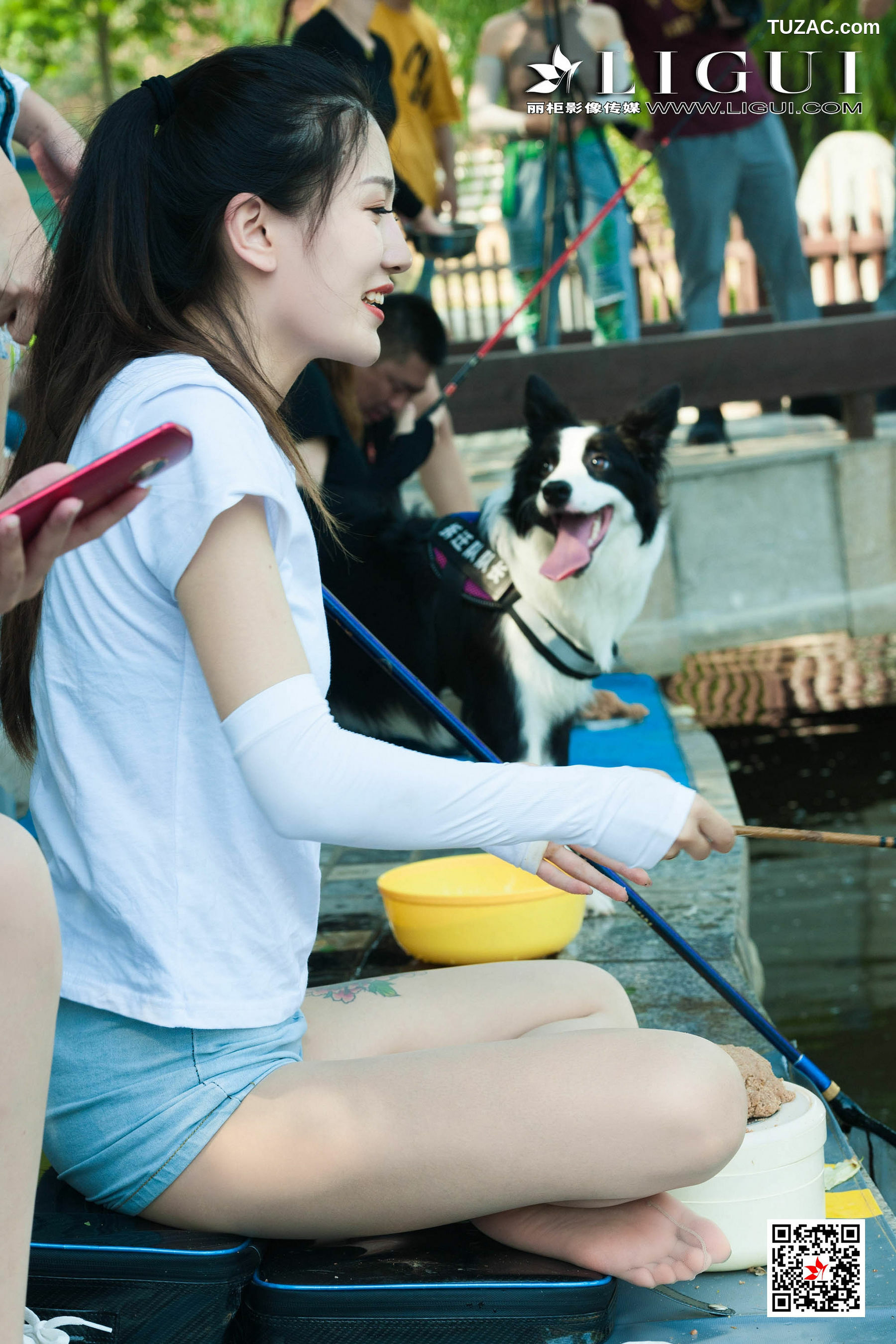 丽柜_文静&amp;amp;然然《垂钓园丝足》 网络丽人 写真集[70P]