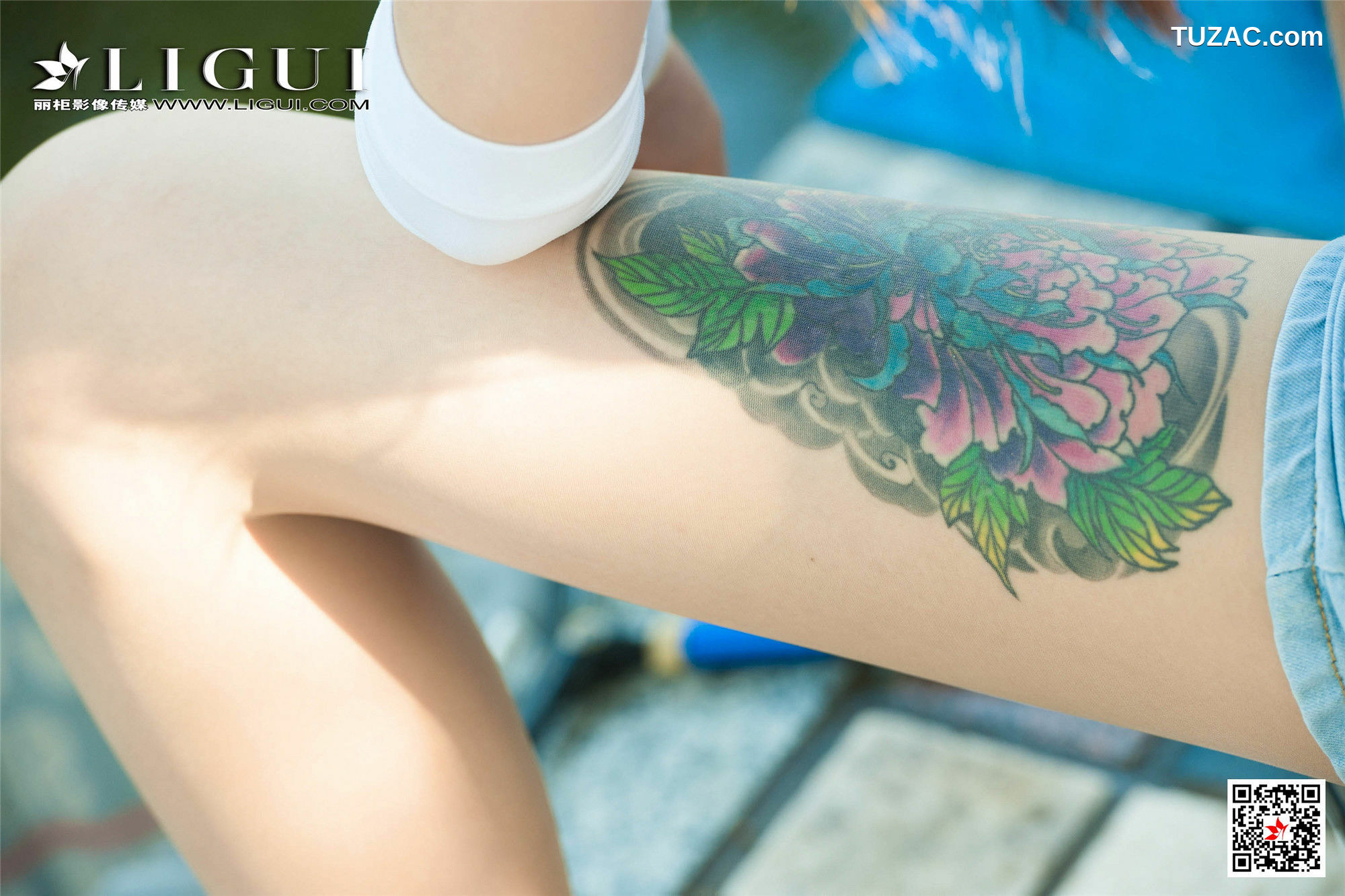 丽柜_文静&amp;amp;然然《垂钓园丝足》 网络丽人 写真集[70P]