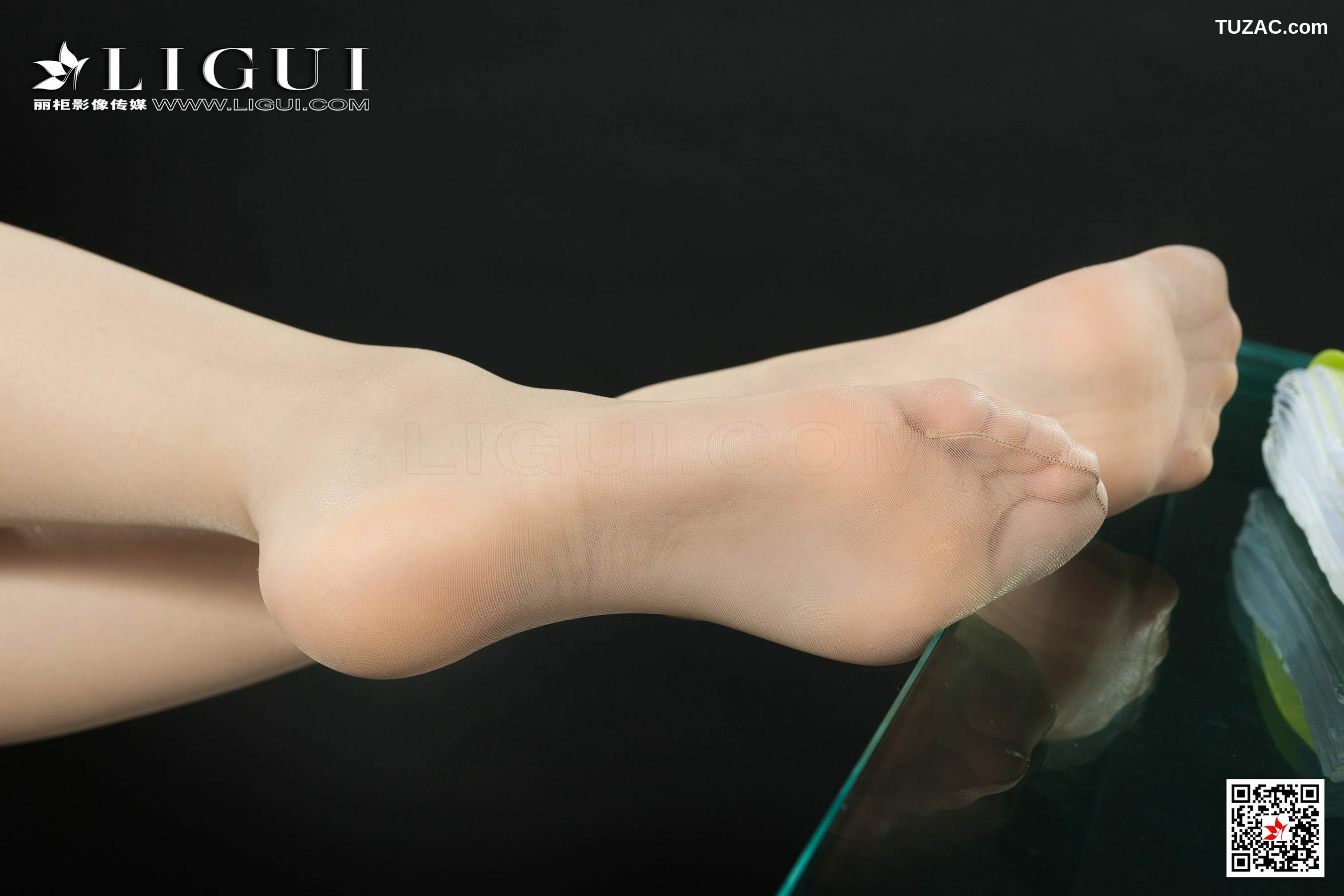 丽柜_模特呢楠《肉丝长腿OL女郎》 网络丽人 写真集[51P]