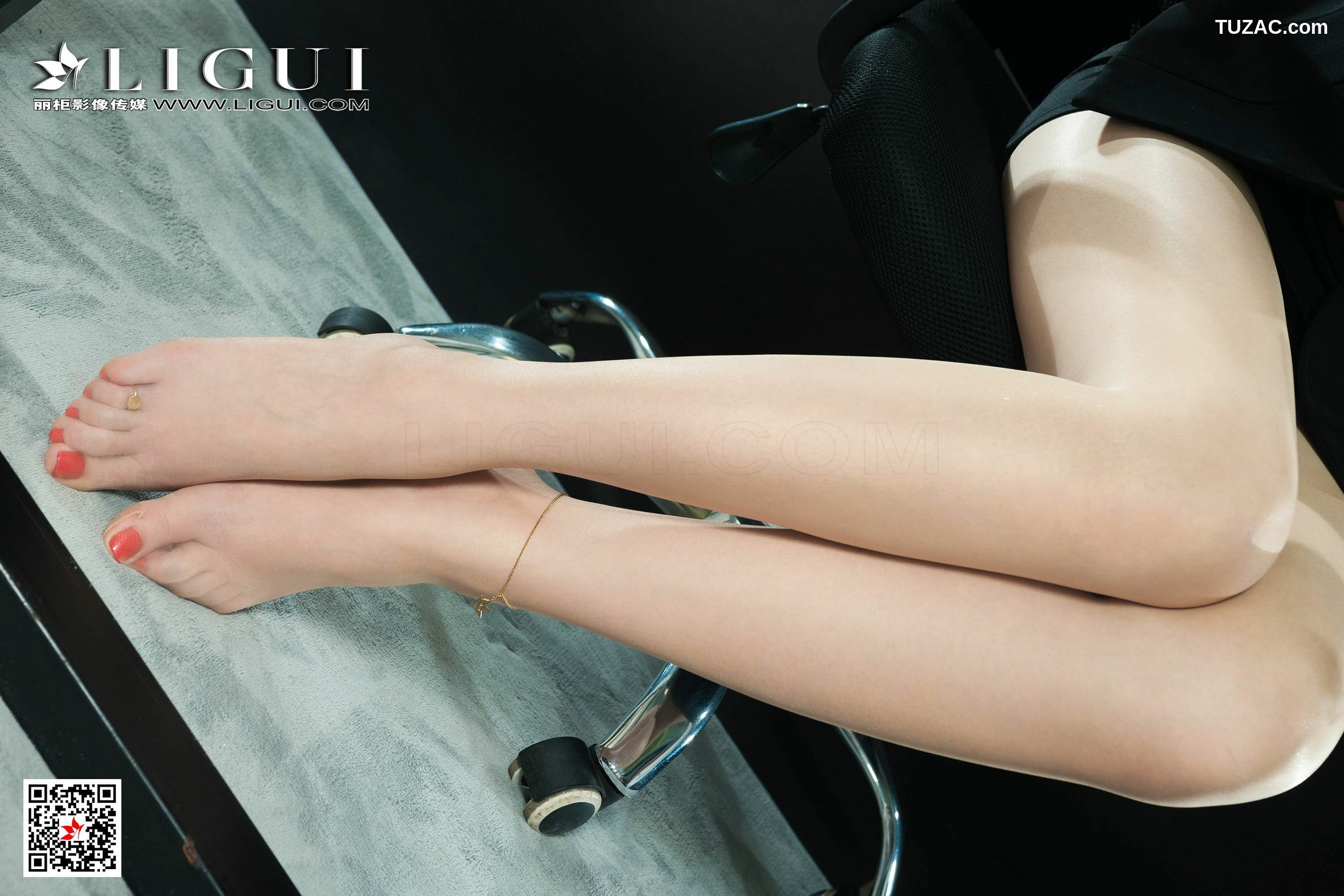 丽柜_模特呢楠《肉丝长腿OL女郎》 网络丽人 写真集[51P]