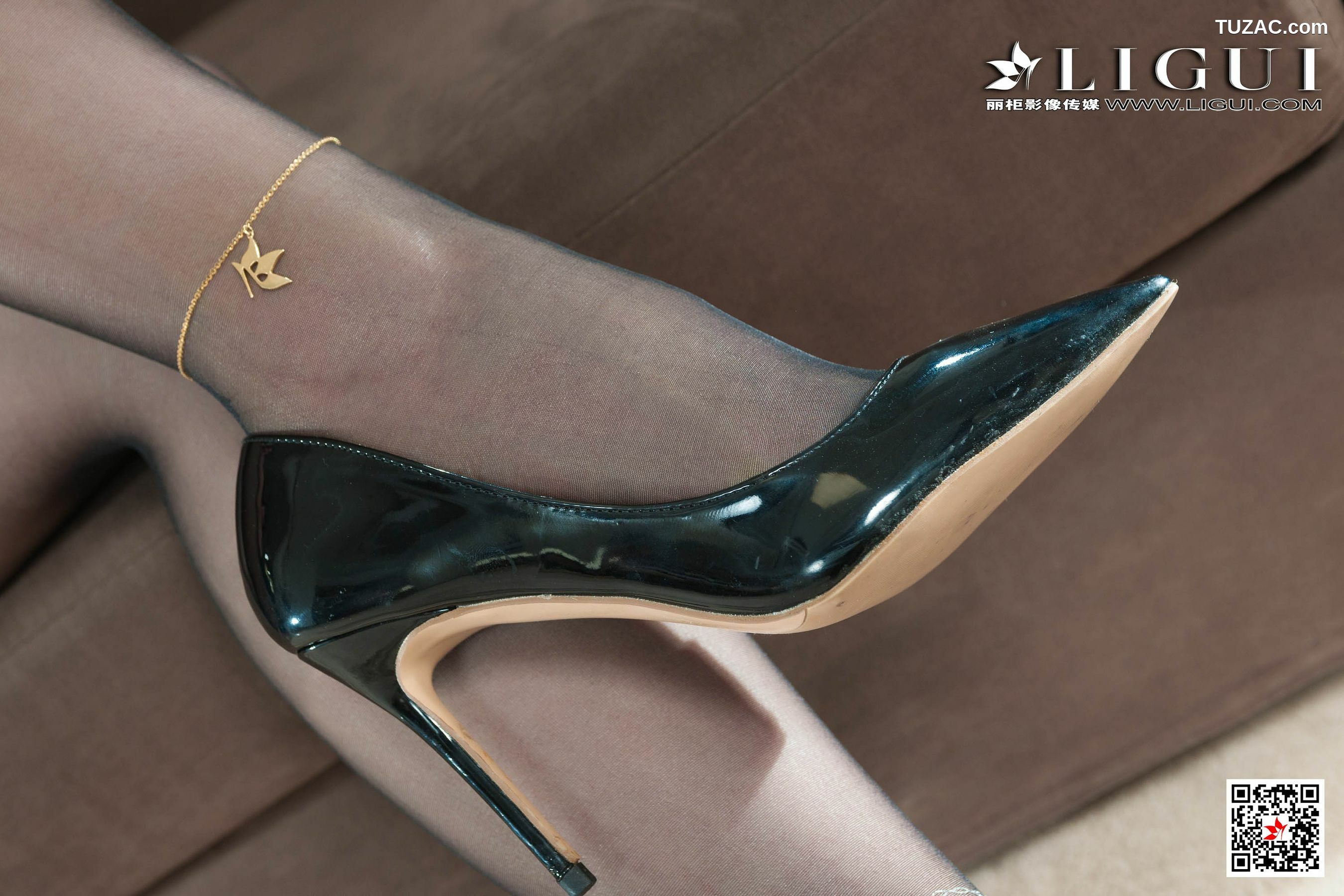 丽柜_玄子《黑丝美腿女神》 写真集[57P]