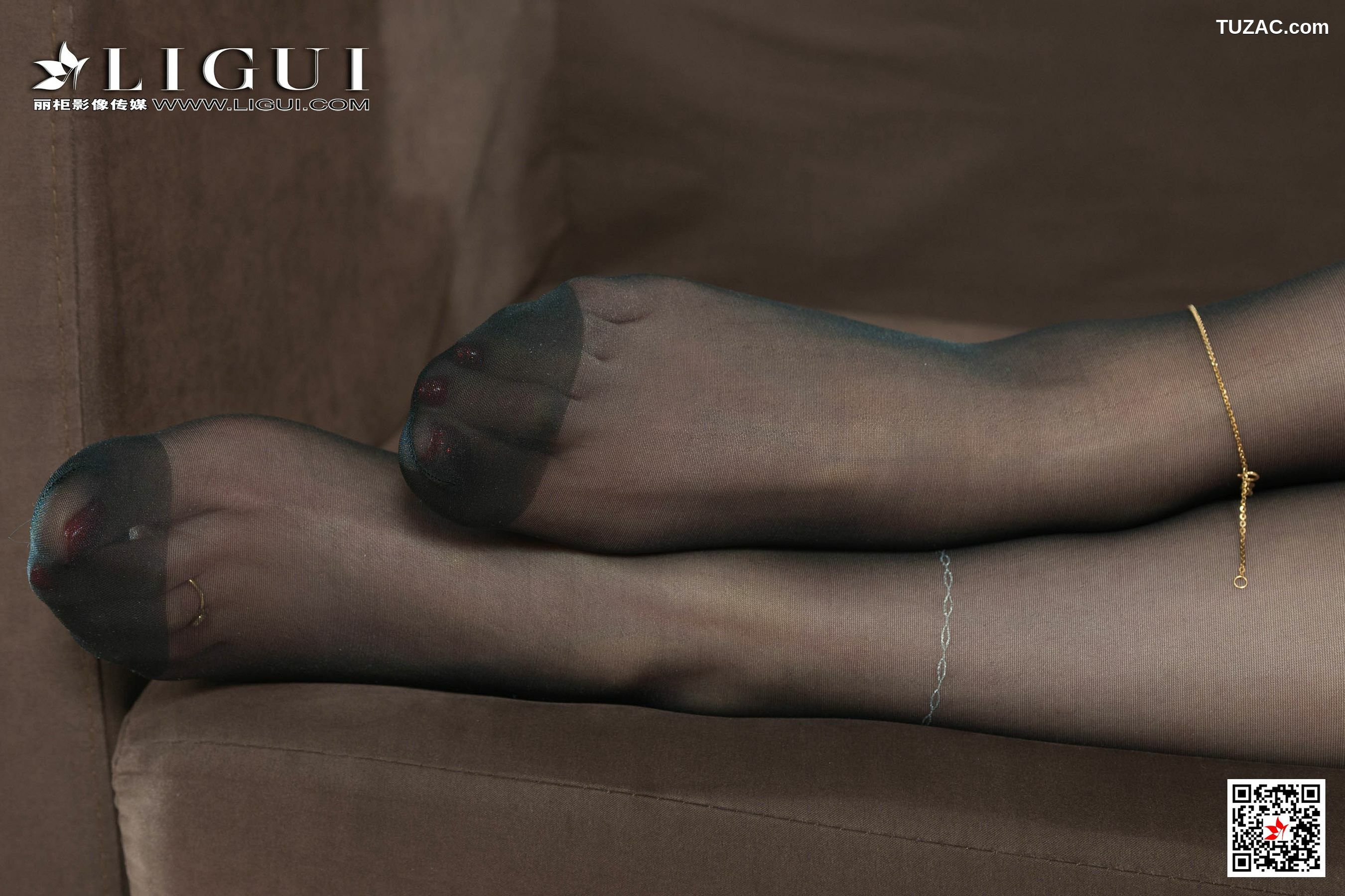 丽柜_玄子《黑丝美腿女神》 写真集[57P]