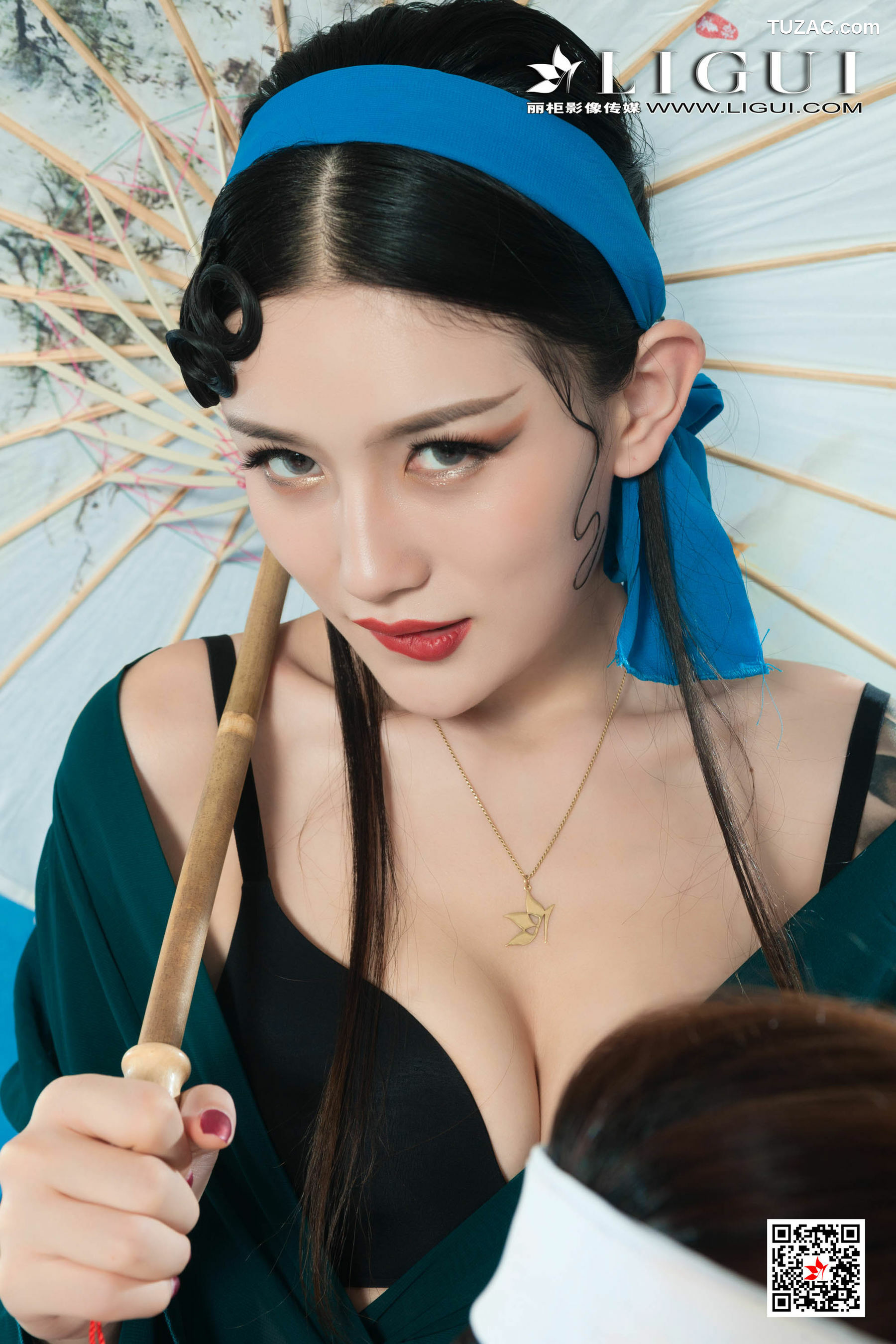 丽柜_甜甜&amp;amp;雪糕《京剧丝袜姐妹花》 写真集[76P]