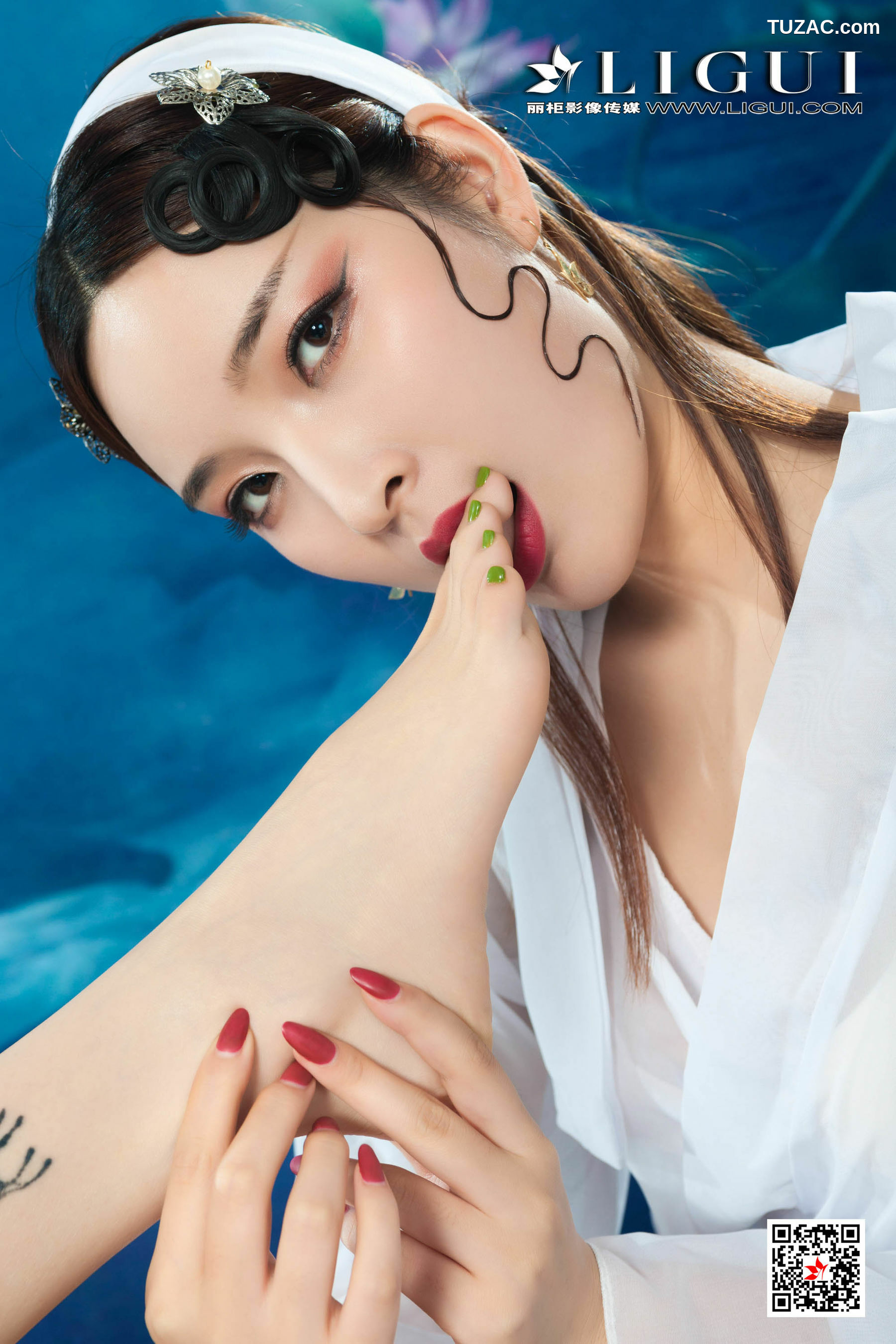 丽柜_甜甜&amp;amp;雪糕《京剧丝袜姐妹花》 写真集[76P]