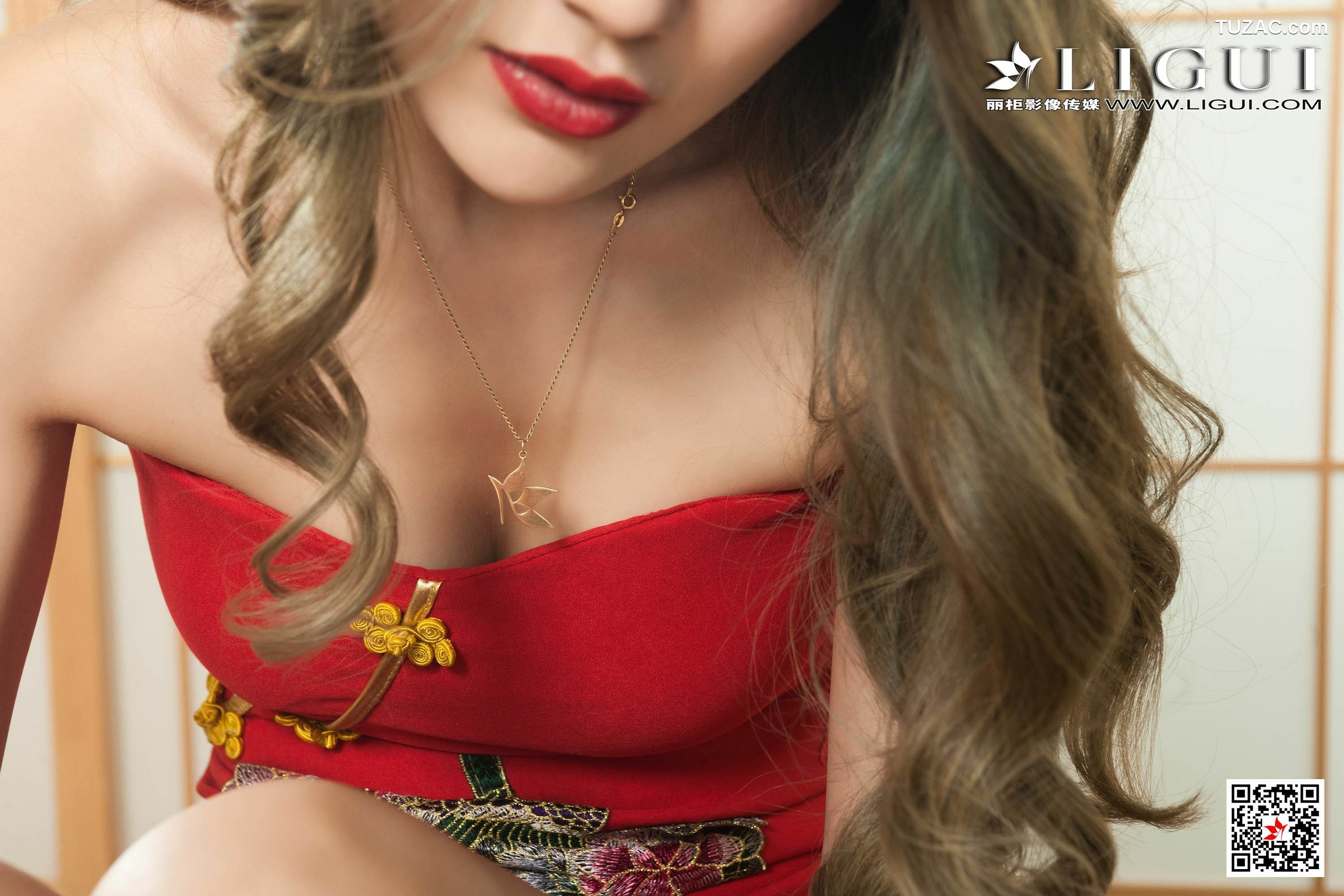 丽柜_甜甜《月饼丝足诱惑》 网络丽人 写真集[60P]