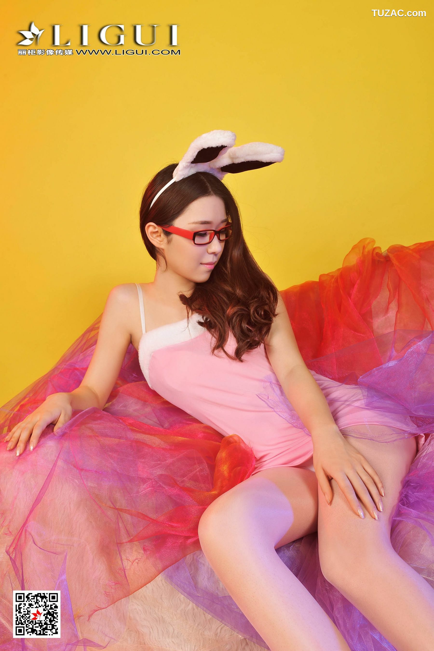 丽柜_美辰《红高跟兔女郎》 写真集[84P]