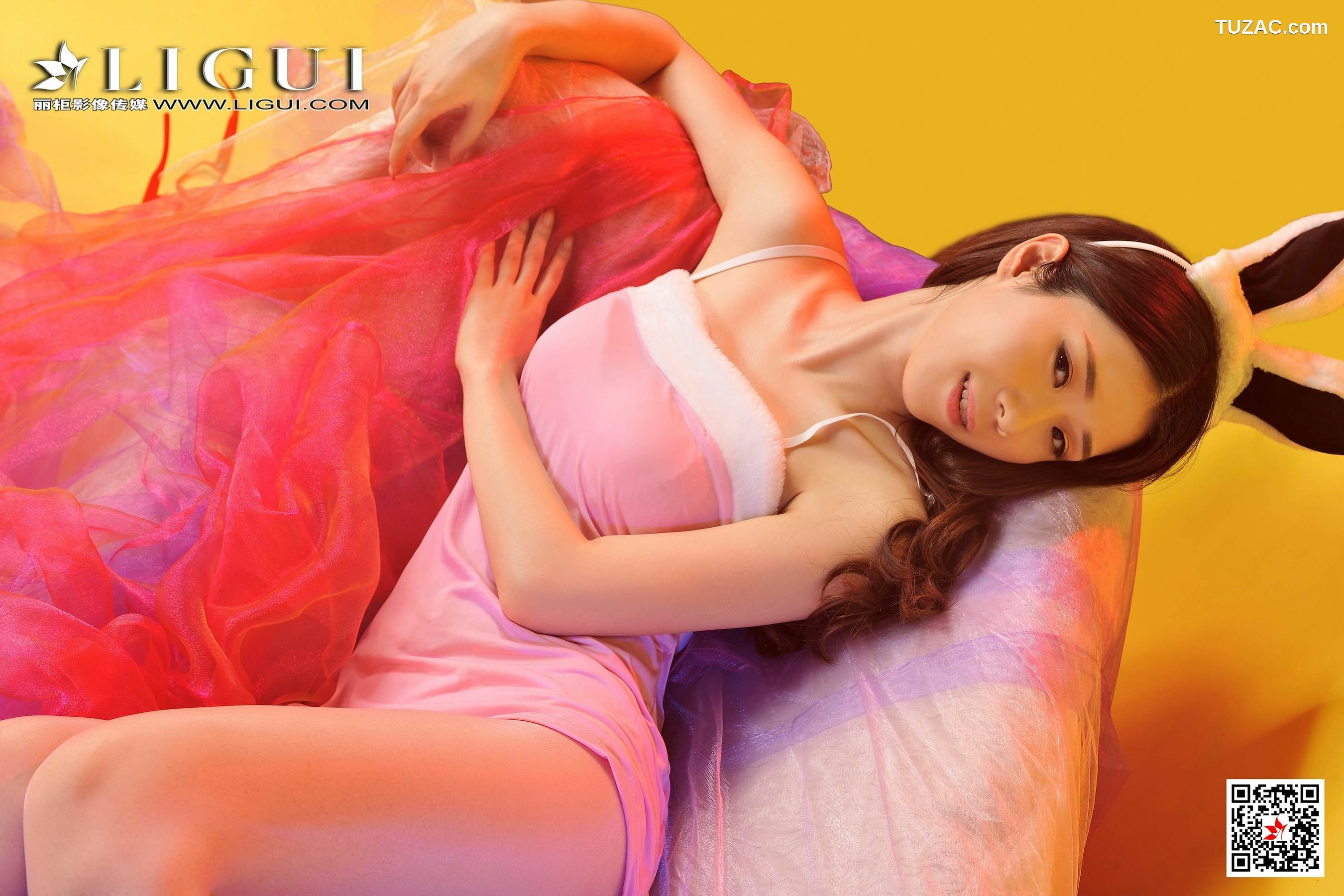 丽柜_美辰《红高跟兔女郎》 写真集[84P]