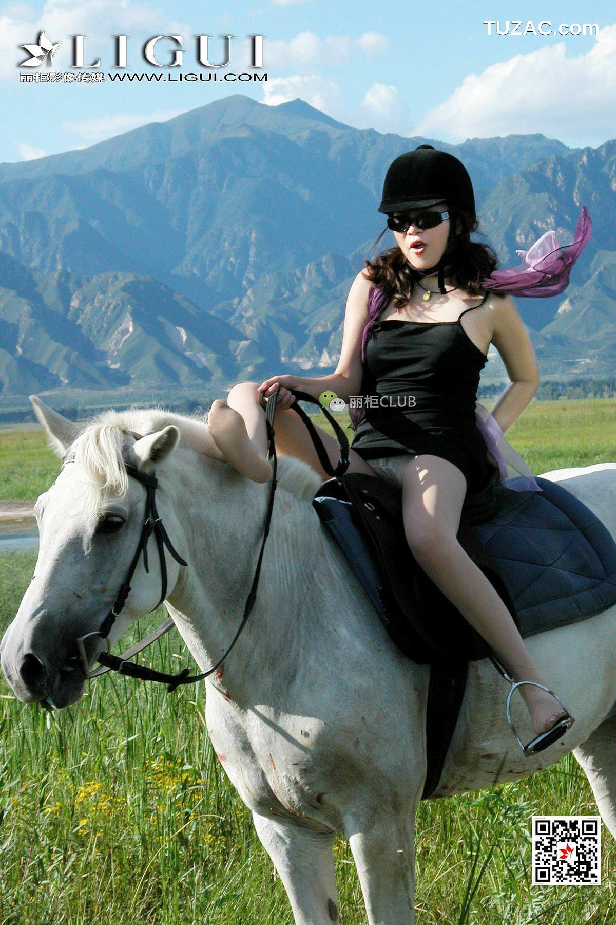 丽柜_腿模丝高《白马女郎美丝》 美腿丝足 写真集[27P]