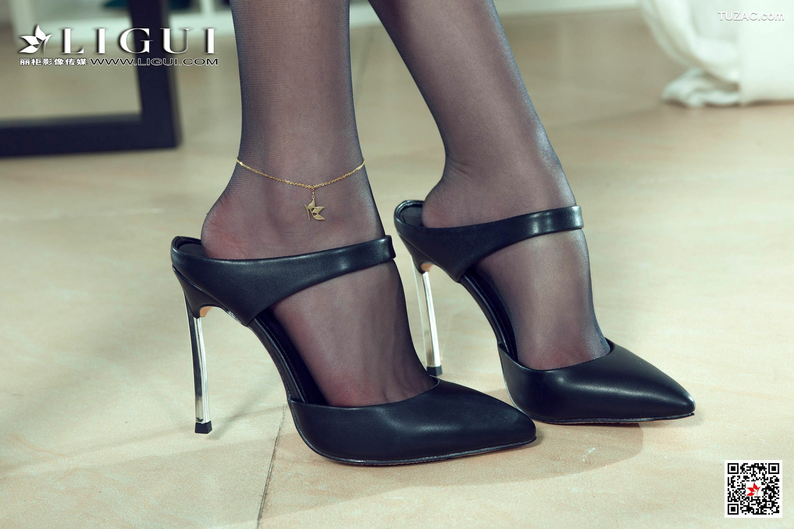 丽柜_腿模兔子《极品黑丝OL御姐》 网络丽人 写真集[101P]