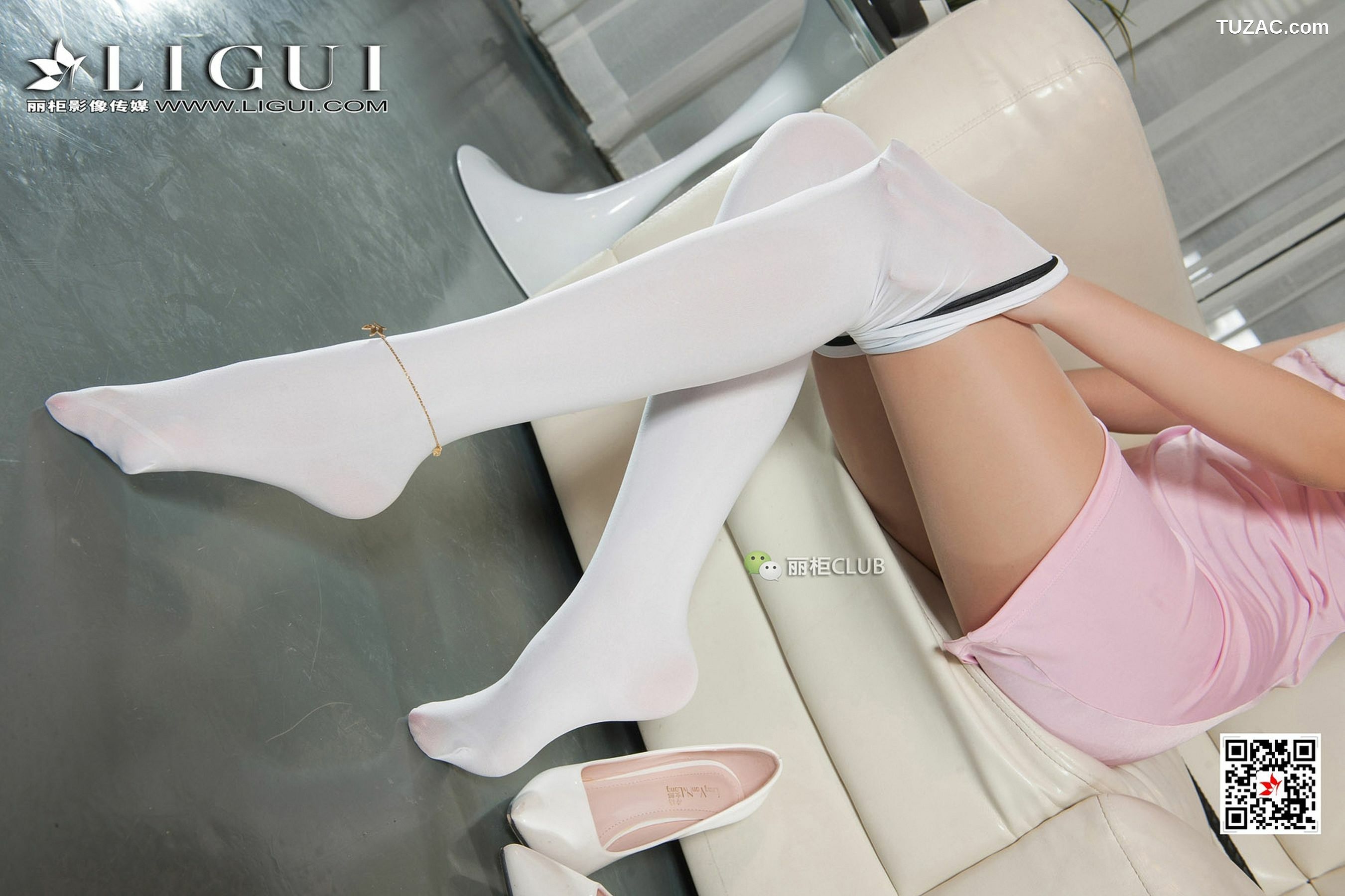 丽柜_腿模悠悠《吊带裙+肉丝袜+白丝袜》 写真集[61P]