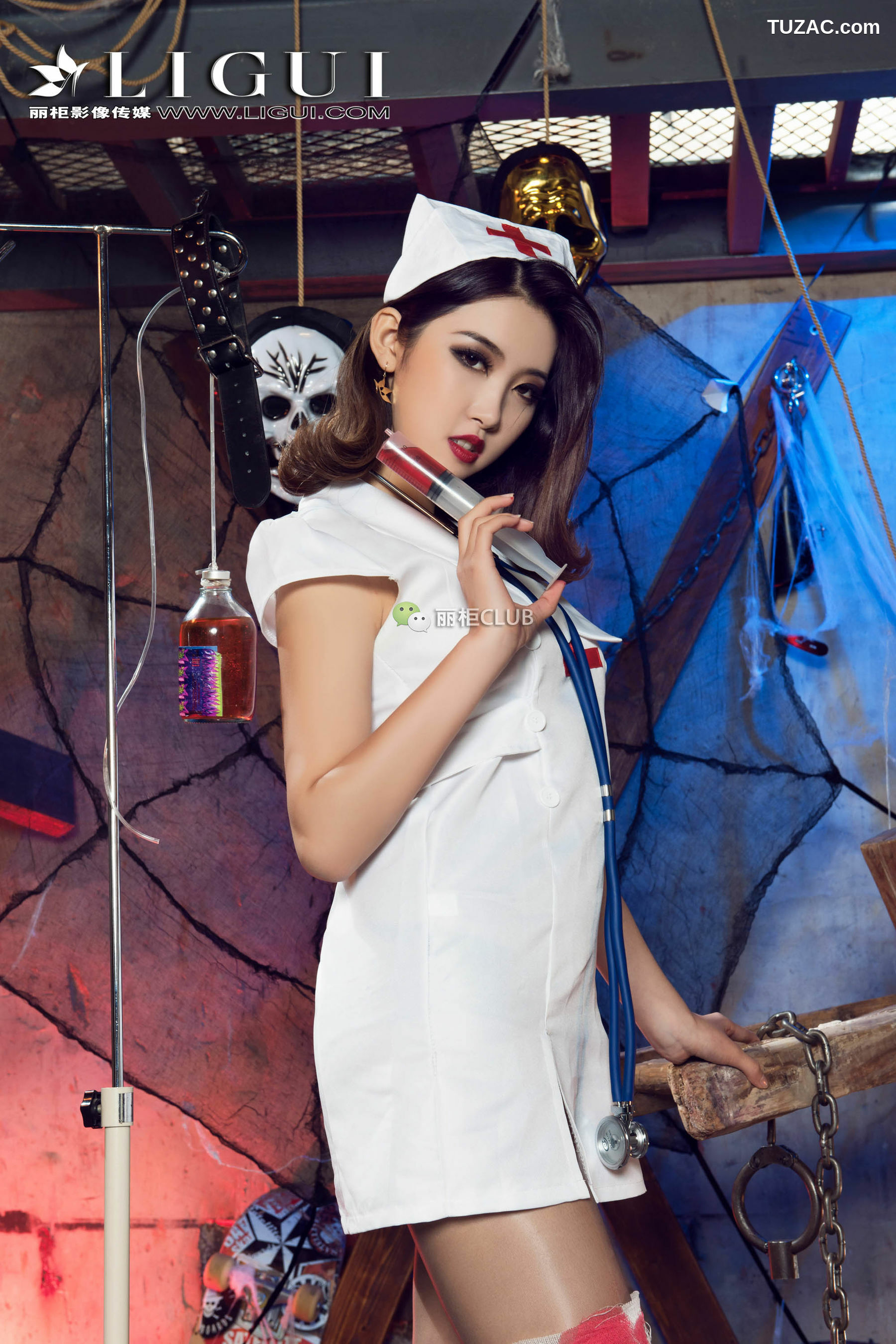 丽柜_腿模筱筱《护士捆绑》  美腿丝足写真集[81P]